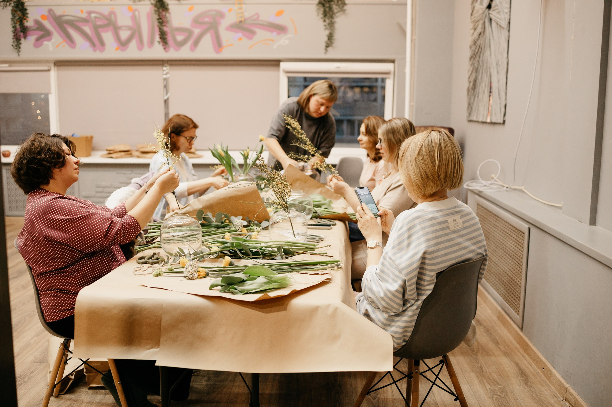 Корпоратив Добрых Праздников и цветочный мастер-класс. Фотограф в Москве