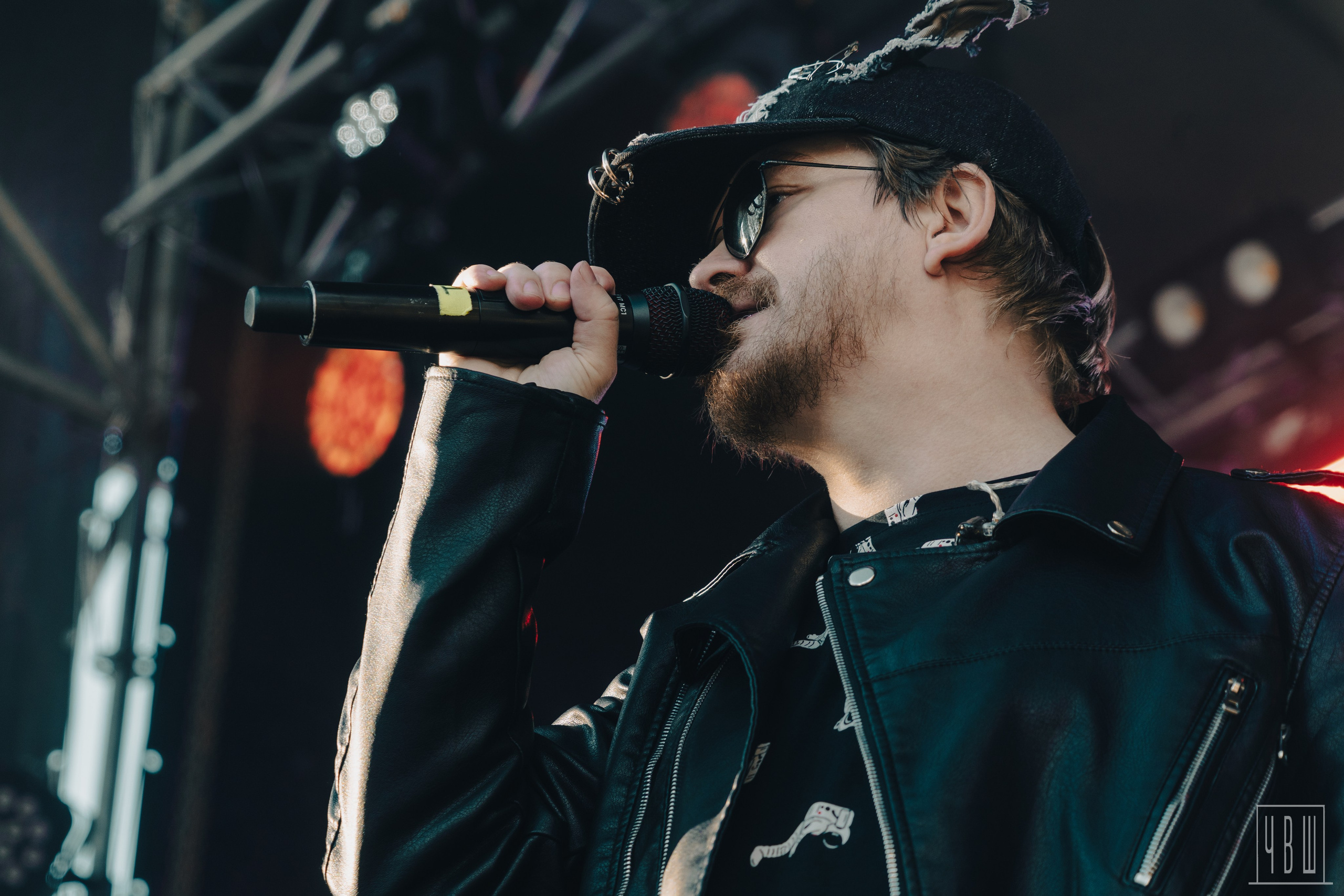 Живой! 2025, День Второй. Человек в Шляпе