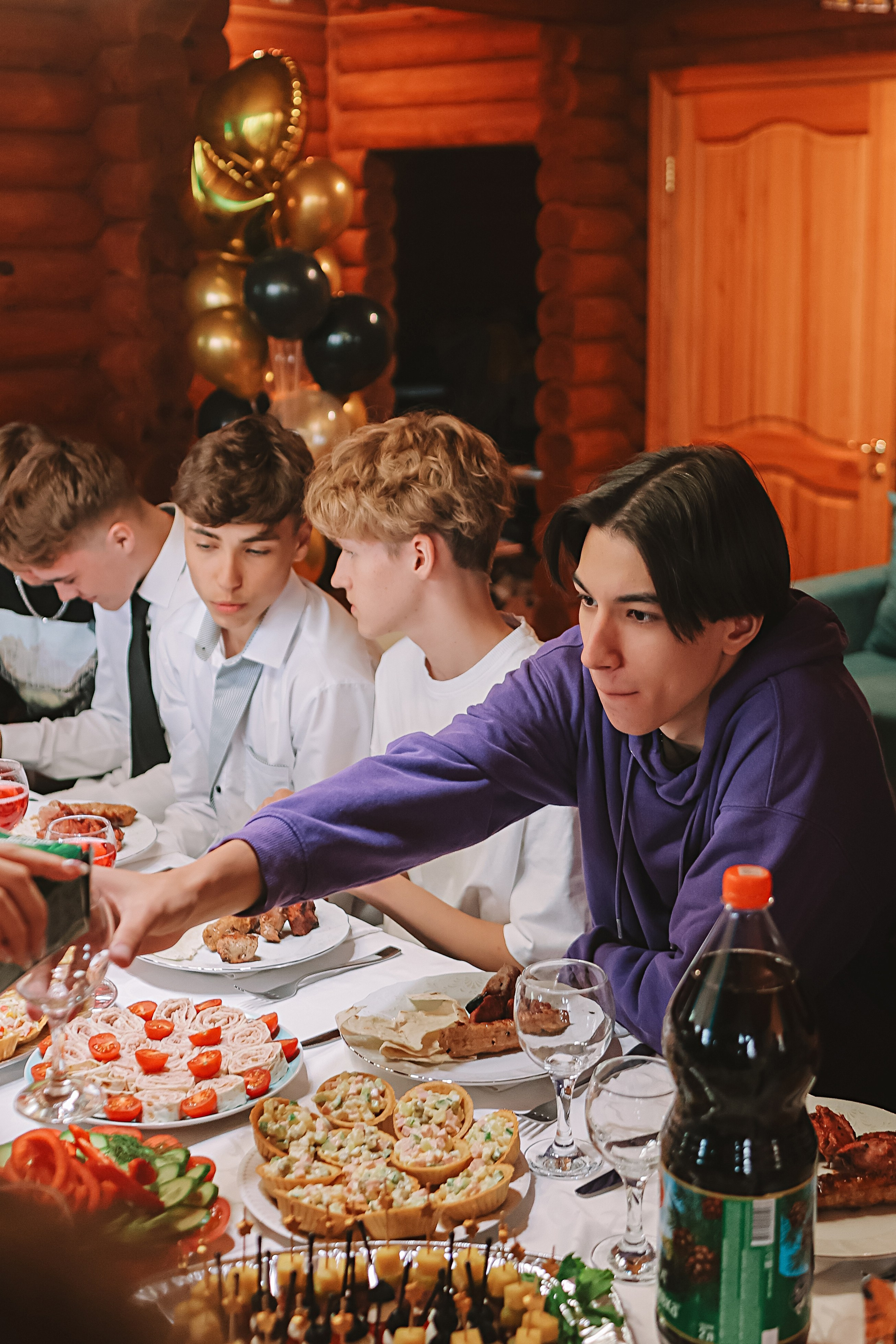 Последний звонок. Семейный фотограф Тюмень, фотограф на роды Салмина Мария