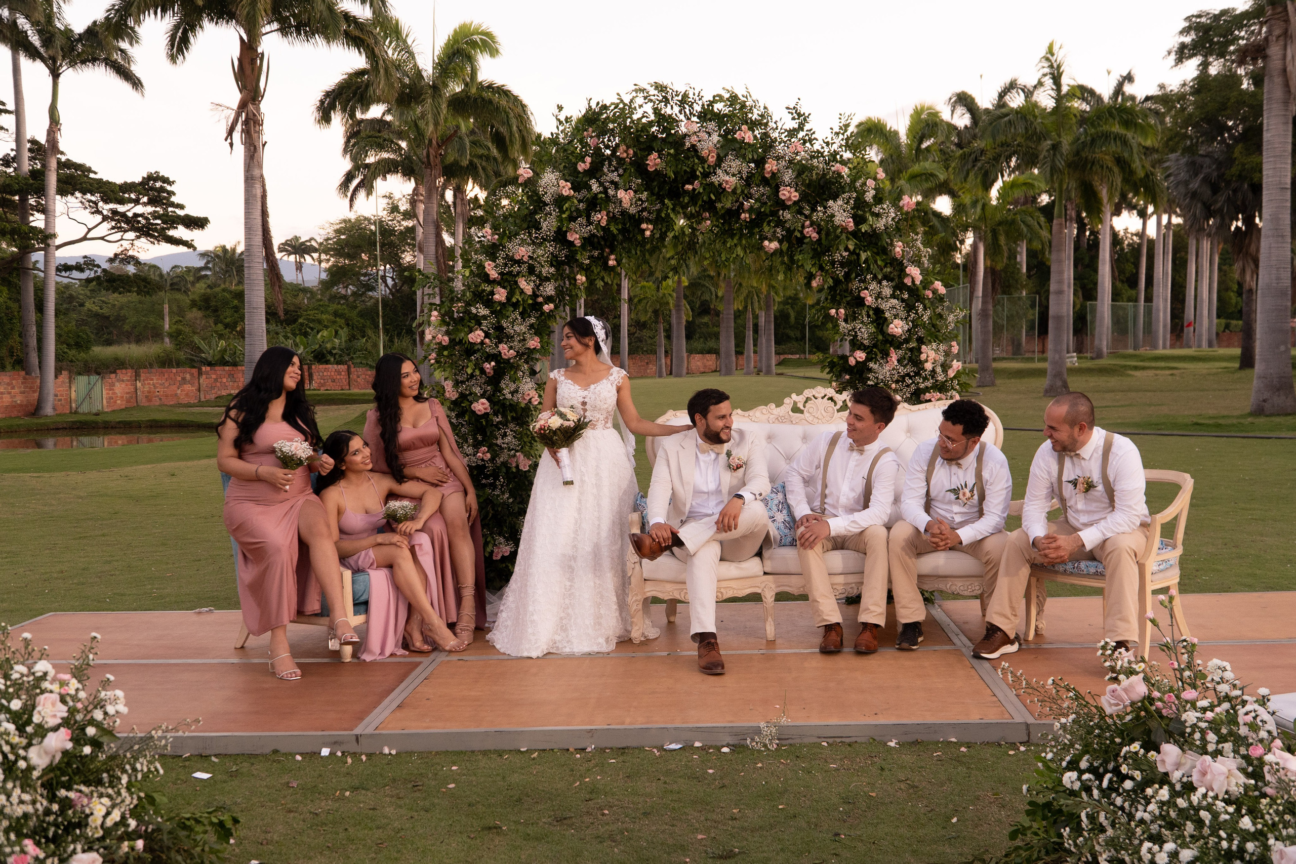 Carola & Gerson. Wedding Photographer in Barcelona and Medellin