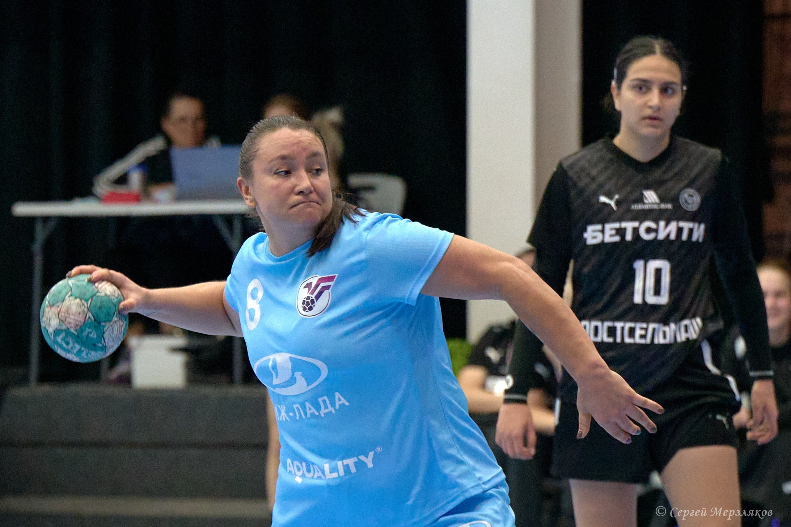 Гандбол. OLIMPBET Суперлига. «Университет» — «Ростов-Дон». Спортивный репортажный фотограф в Ижевске Сергей Мерзляков