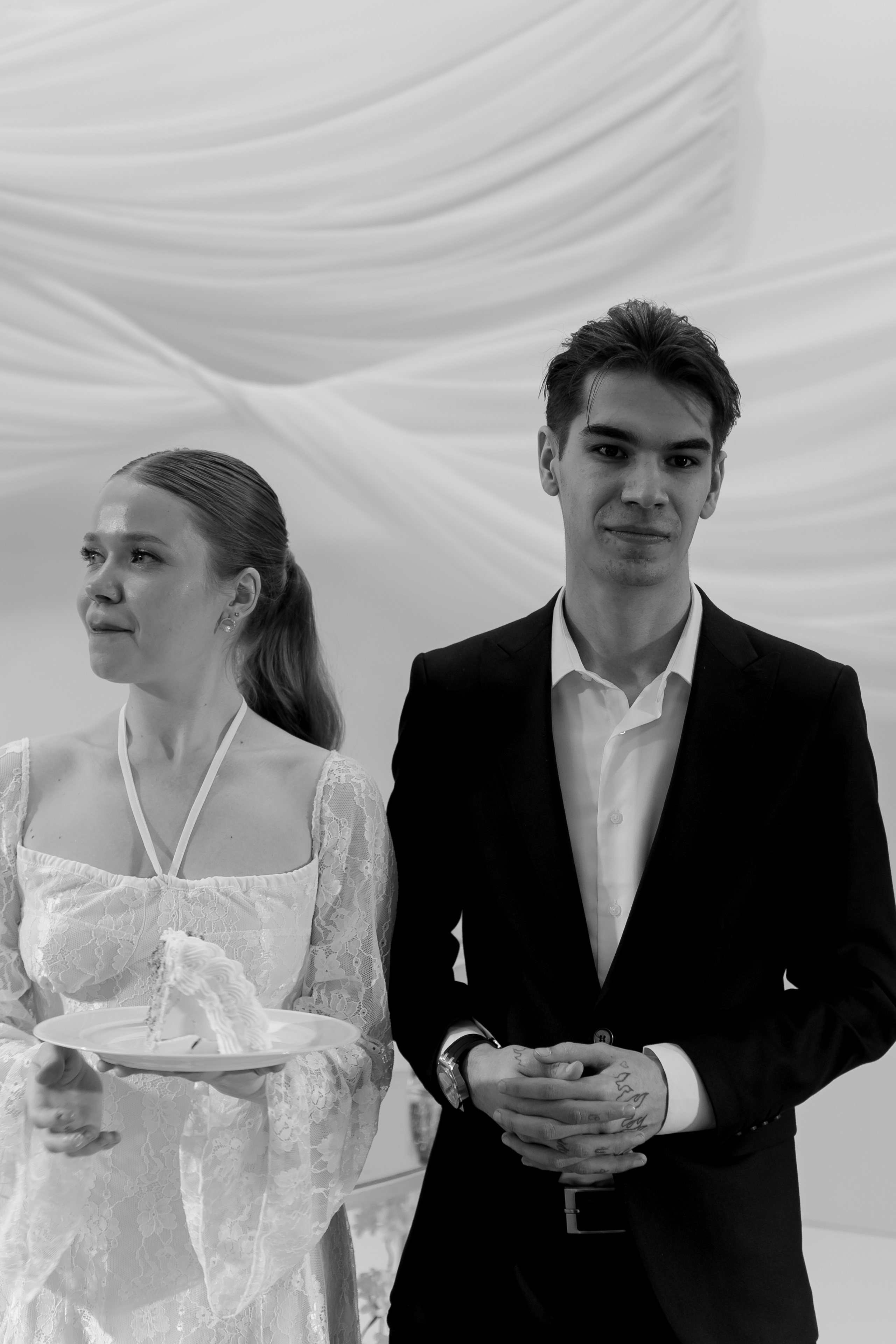 СВАДЕБНАЯ СЬЕМКА СБОРОВ В ОТЕЛЕ И ВЫЕЗД НА ЦЕРЕМОНИЮ (СНЯТО В СИБИРЕ В НИЖНЕВАРТОВСКЕ). Профессиональный фотограф, Санкт-Петербург — Виктория Богомолова