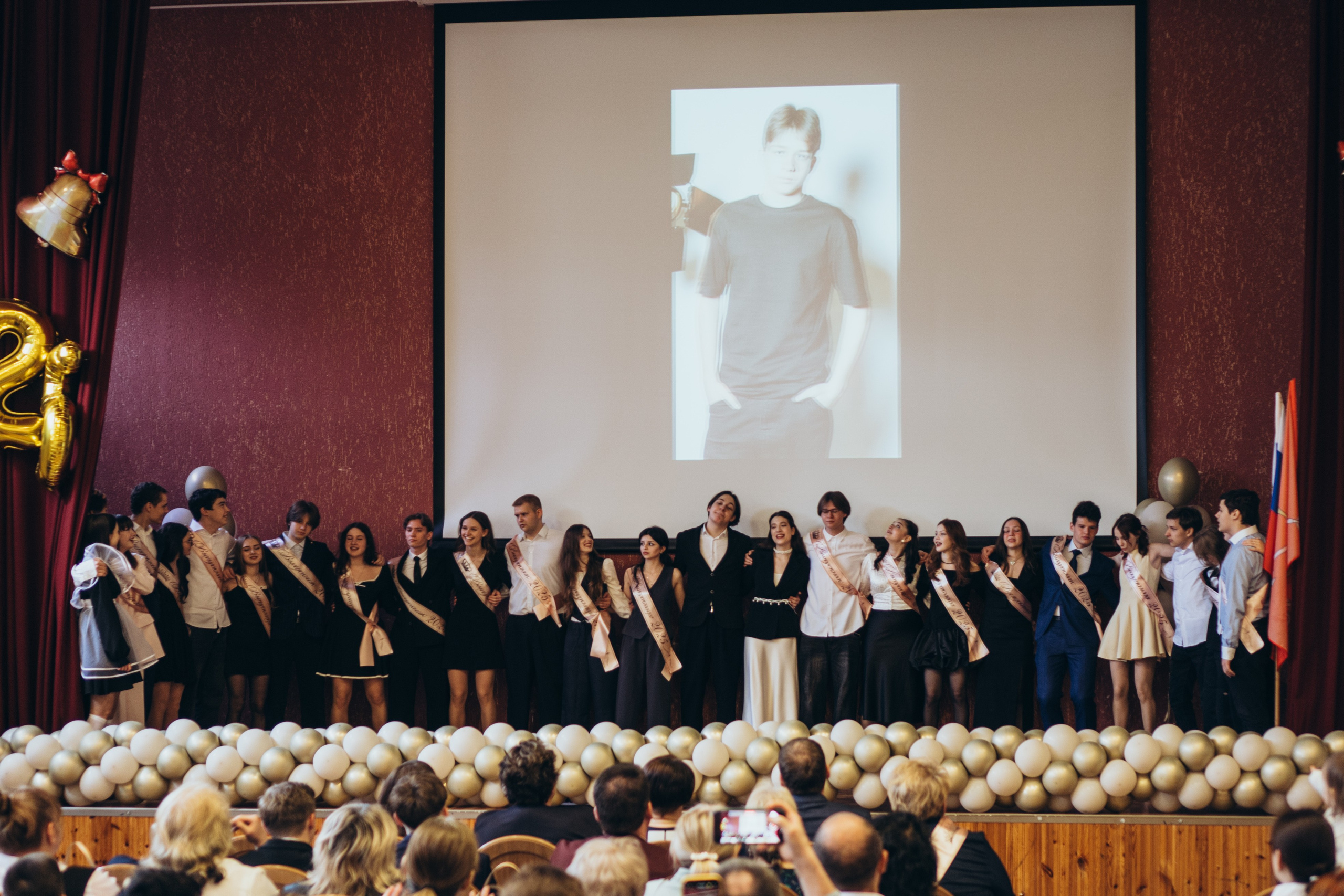 ПОСЛЕДНИЙ ЗВОНОК. Профессиональный фотограф, Санкт-Петербург — Виктория Богомолова