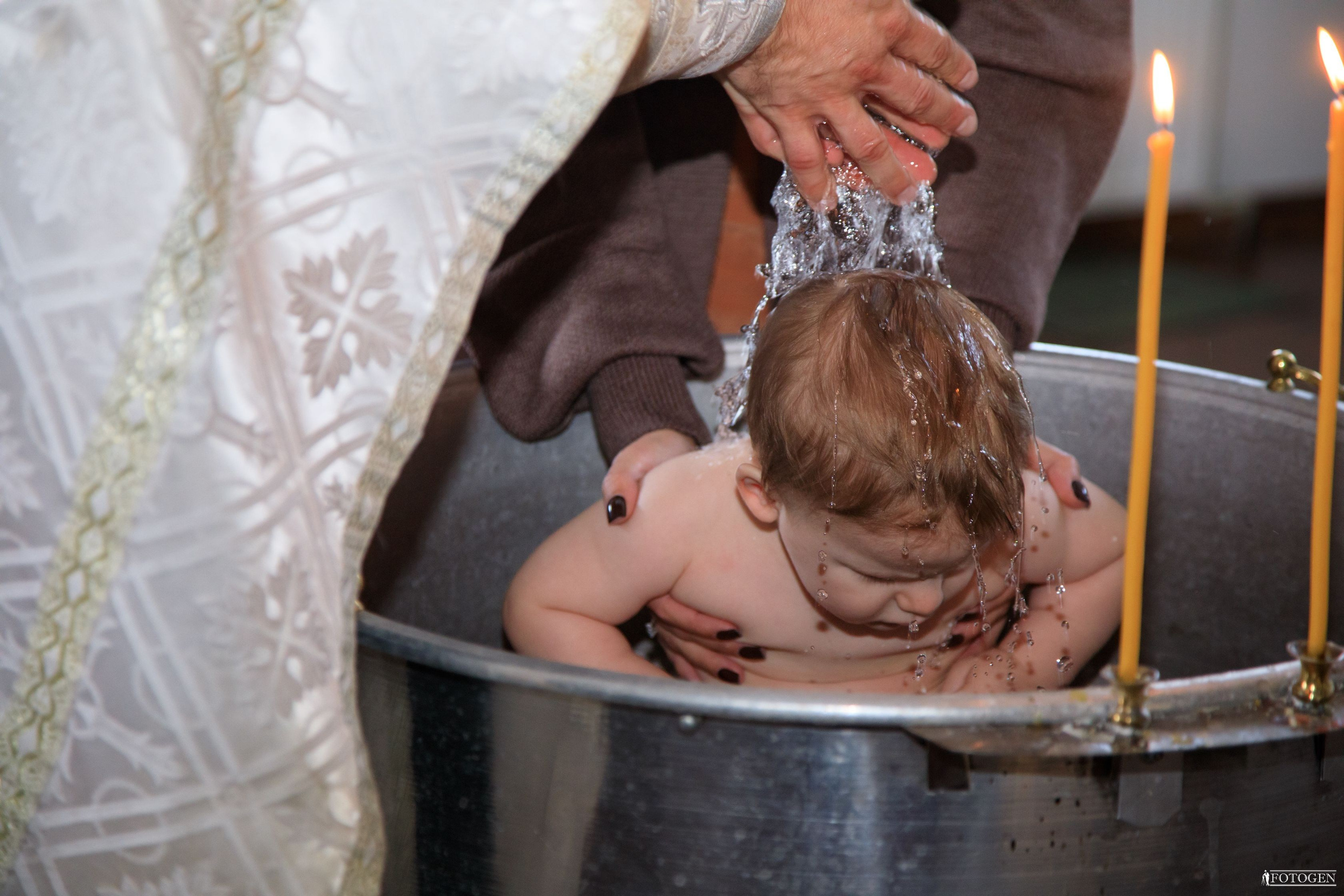 Крещение в кадре: Портфолио выездных фотосессий. Интерьерная фотостудия FOTOGEN г. Краснодар