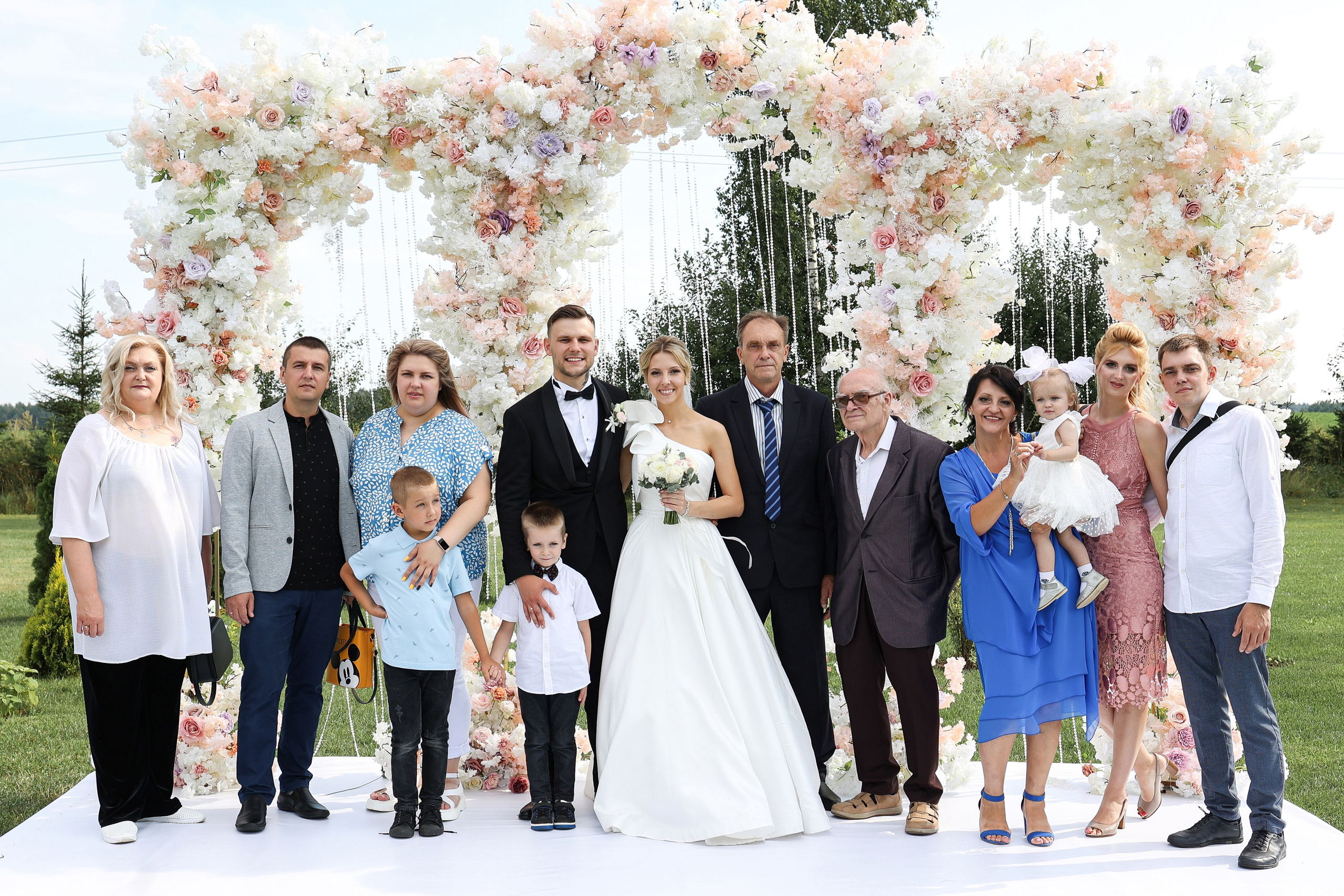 Ярик и Полина. Свадебные фотограф и видеограф в Минске Голдосовы Марина и Вадим