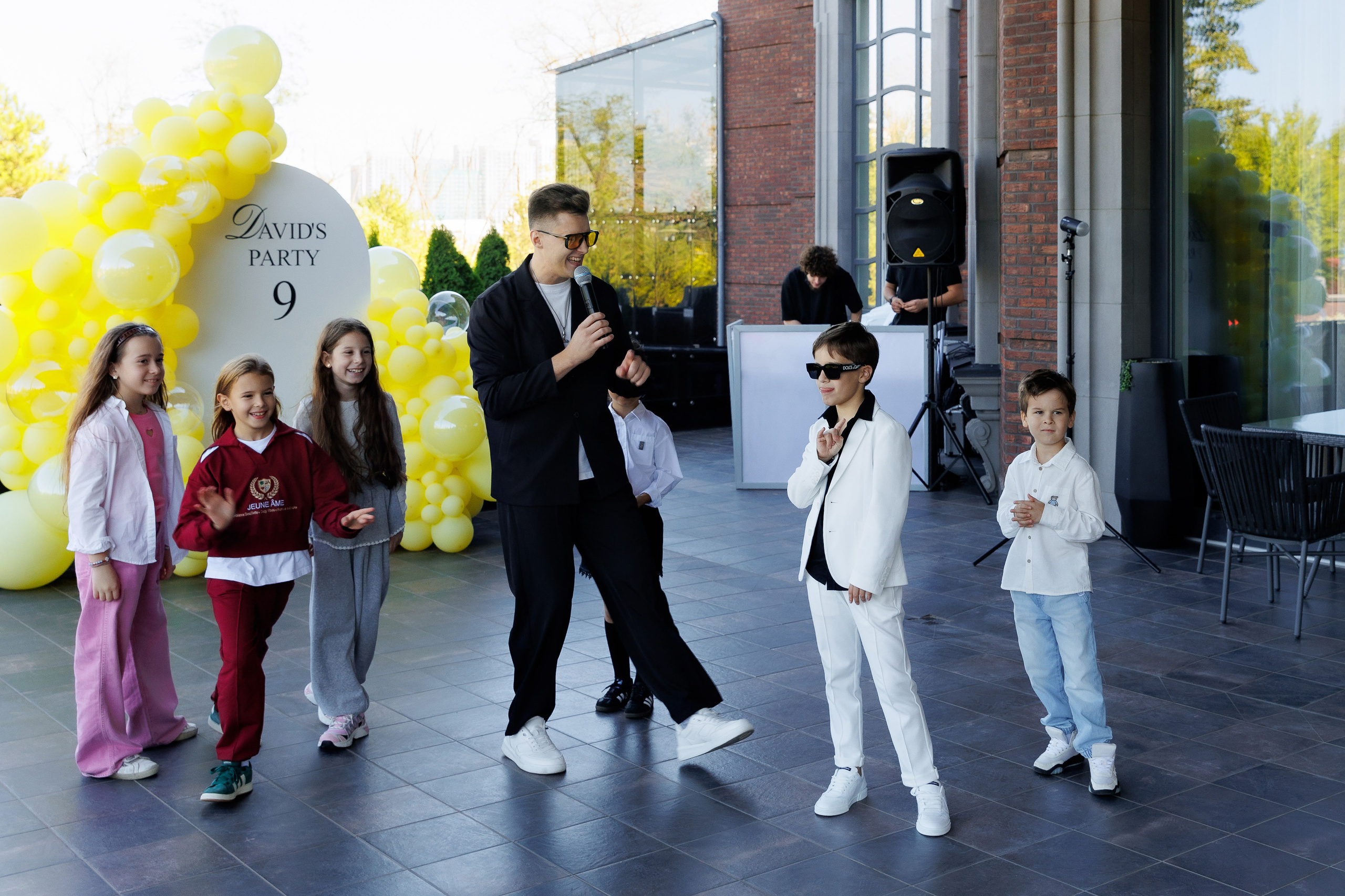 Фотосессия на день рождения Праздничная съемка от профессионального фотографа. Красильников Евгений — профессиональный фотограф в Ростове-на-Дону