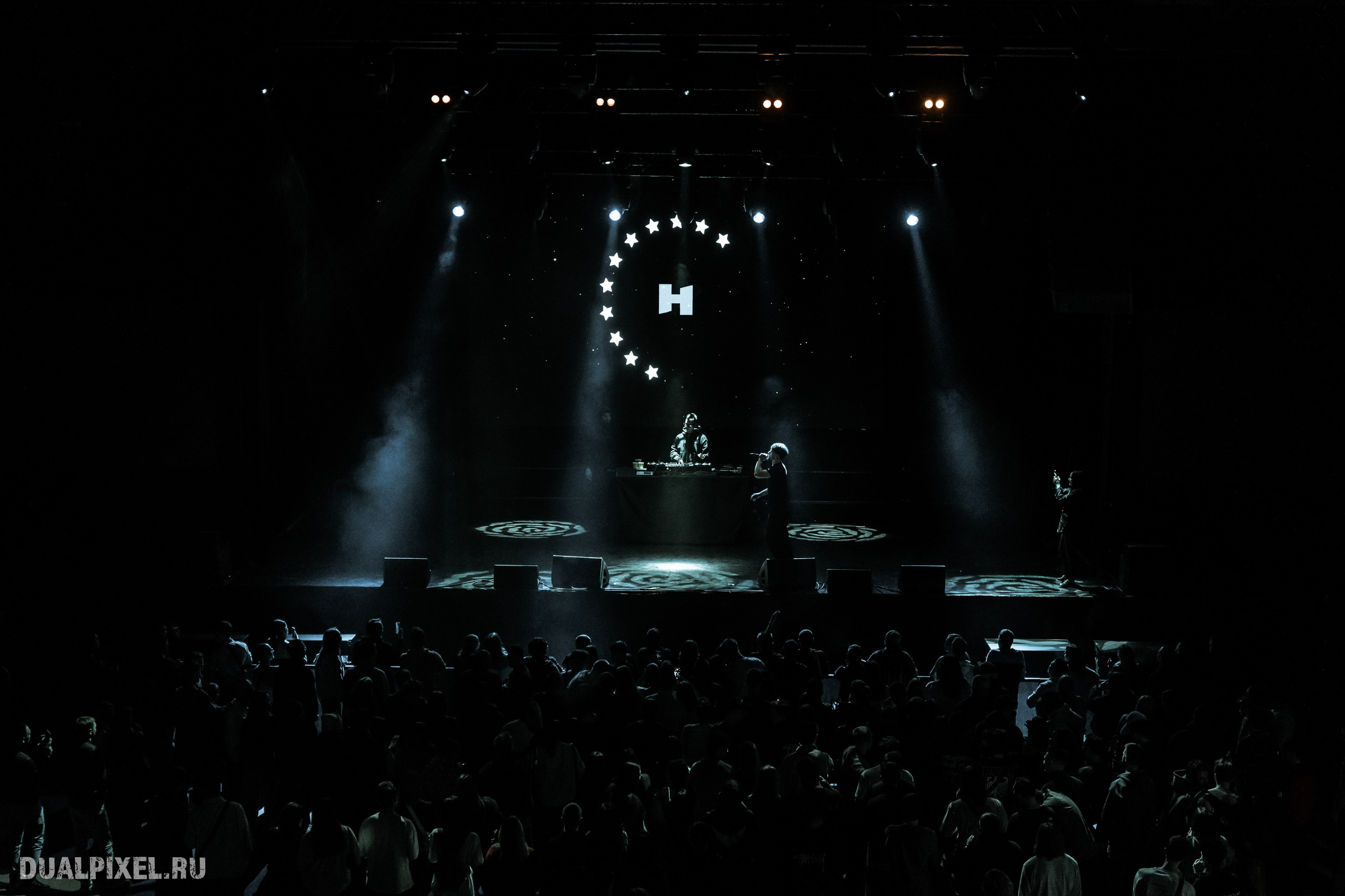 Hugo Loud. Магия музыки в кадре: Концертная Фотография