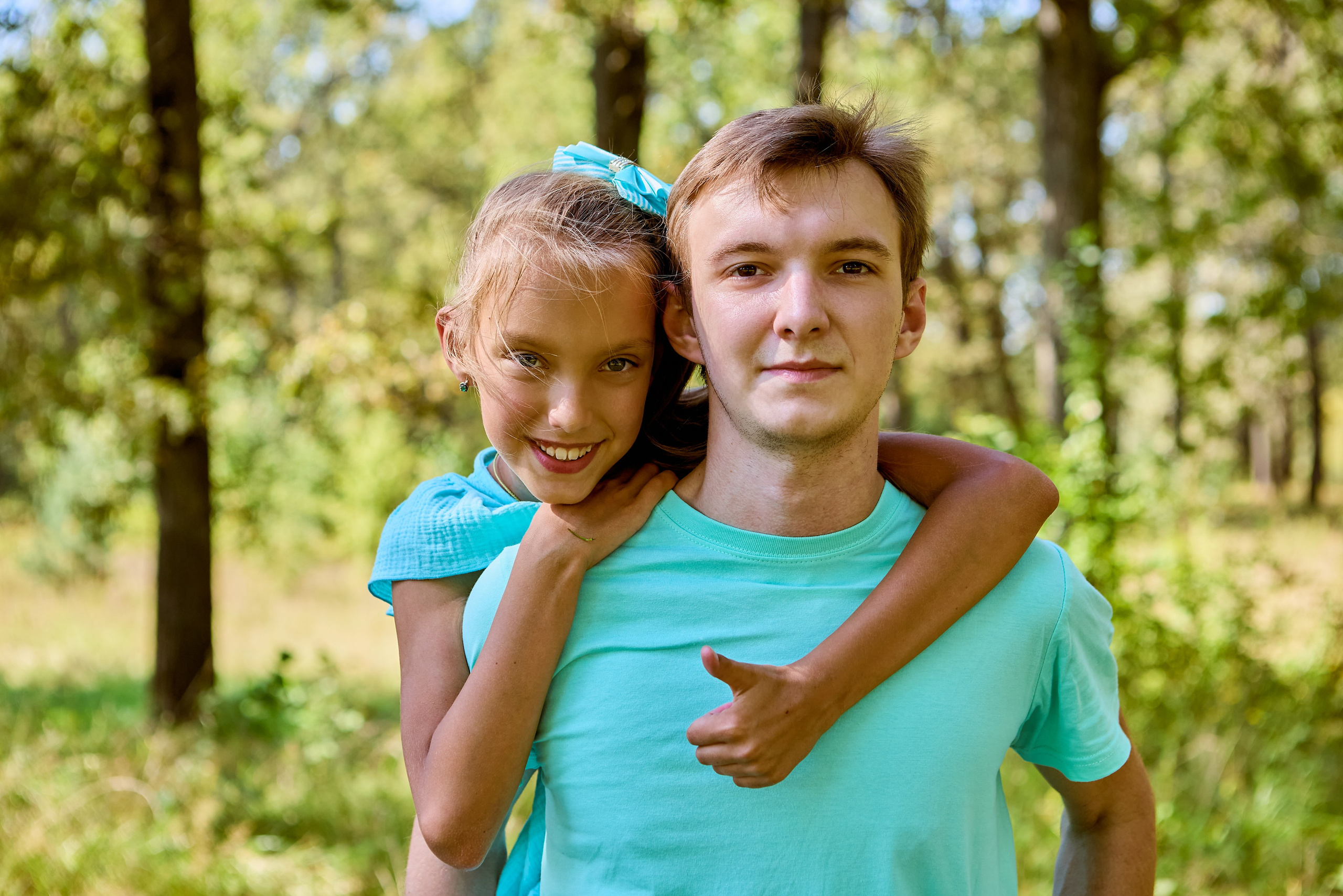 Фотография любовь брата и сестры для фотокниги