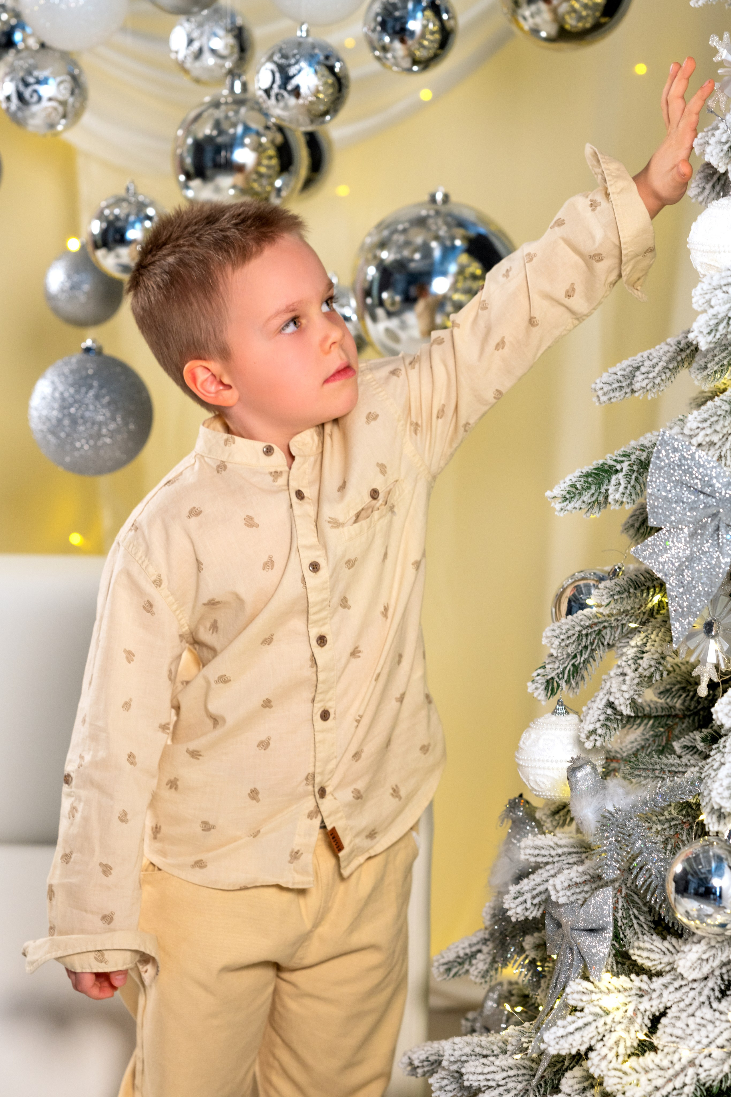 Фотосессия девушки в фотостудии, фотосессия с детьми