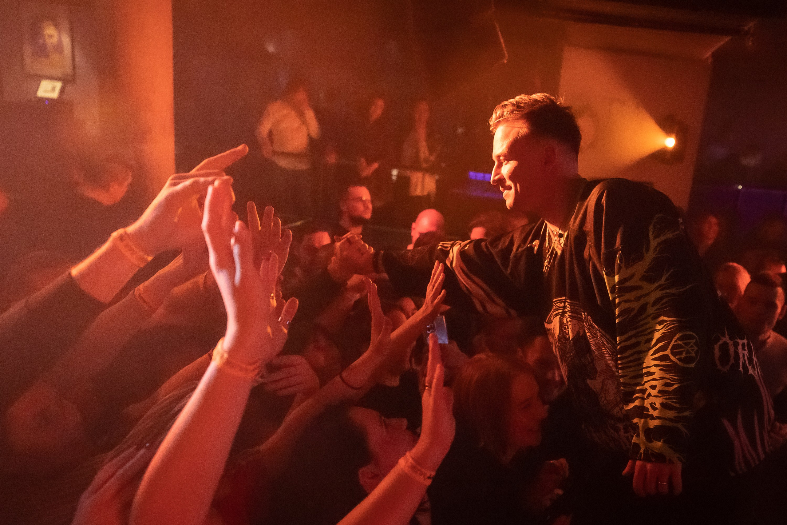 Концерт альтернатив метал группы iOSTRA в «Music bar Мумий Тролль» Москва. Фотограф Владимир Охрименко