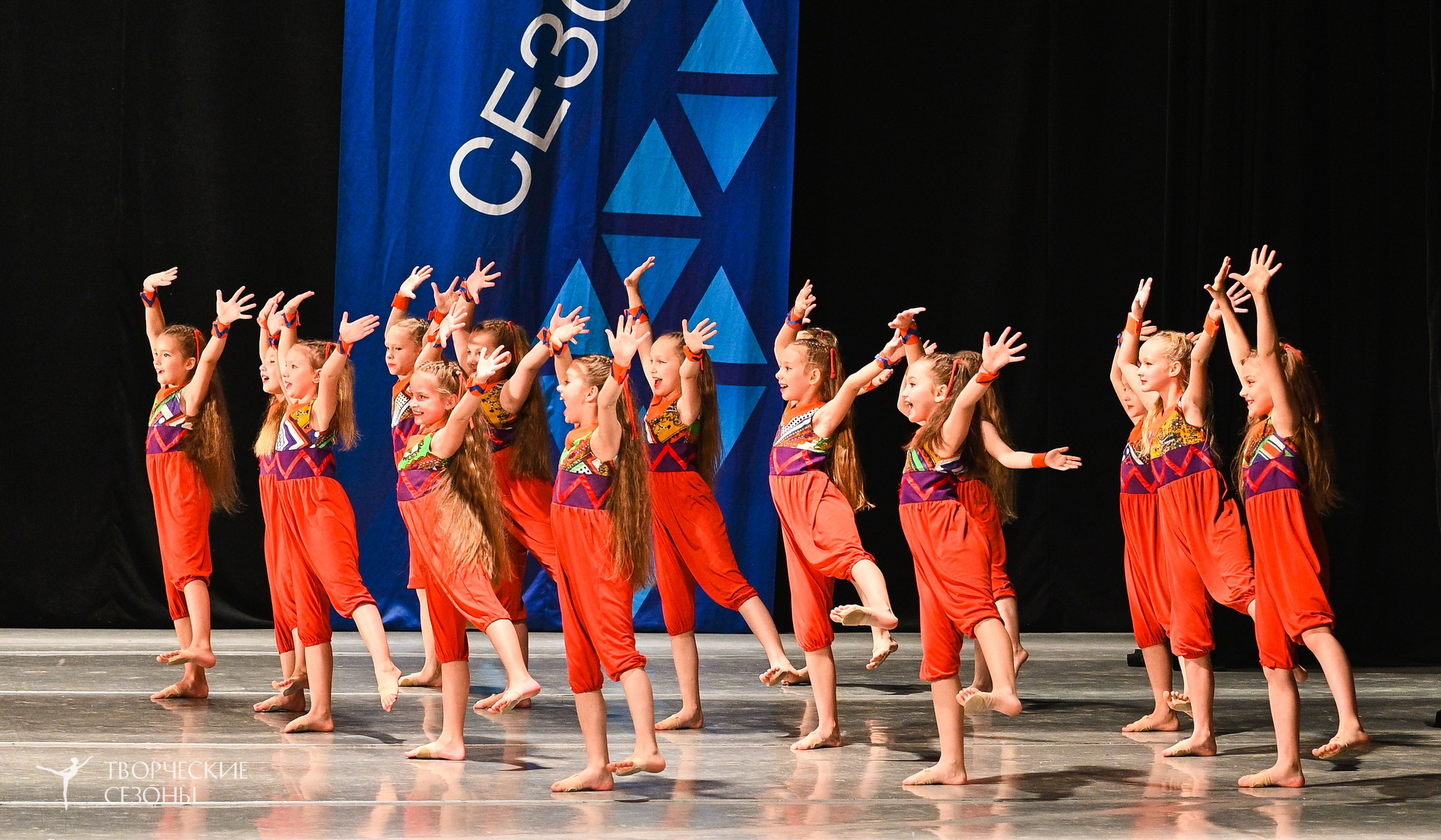 22.11.2025 IV Всероссийский хореографический фестиваль «Россия танцует на Волге». Медиастудия Фото Концепт