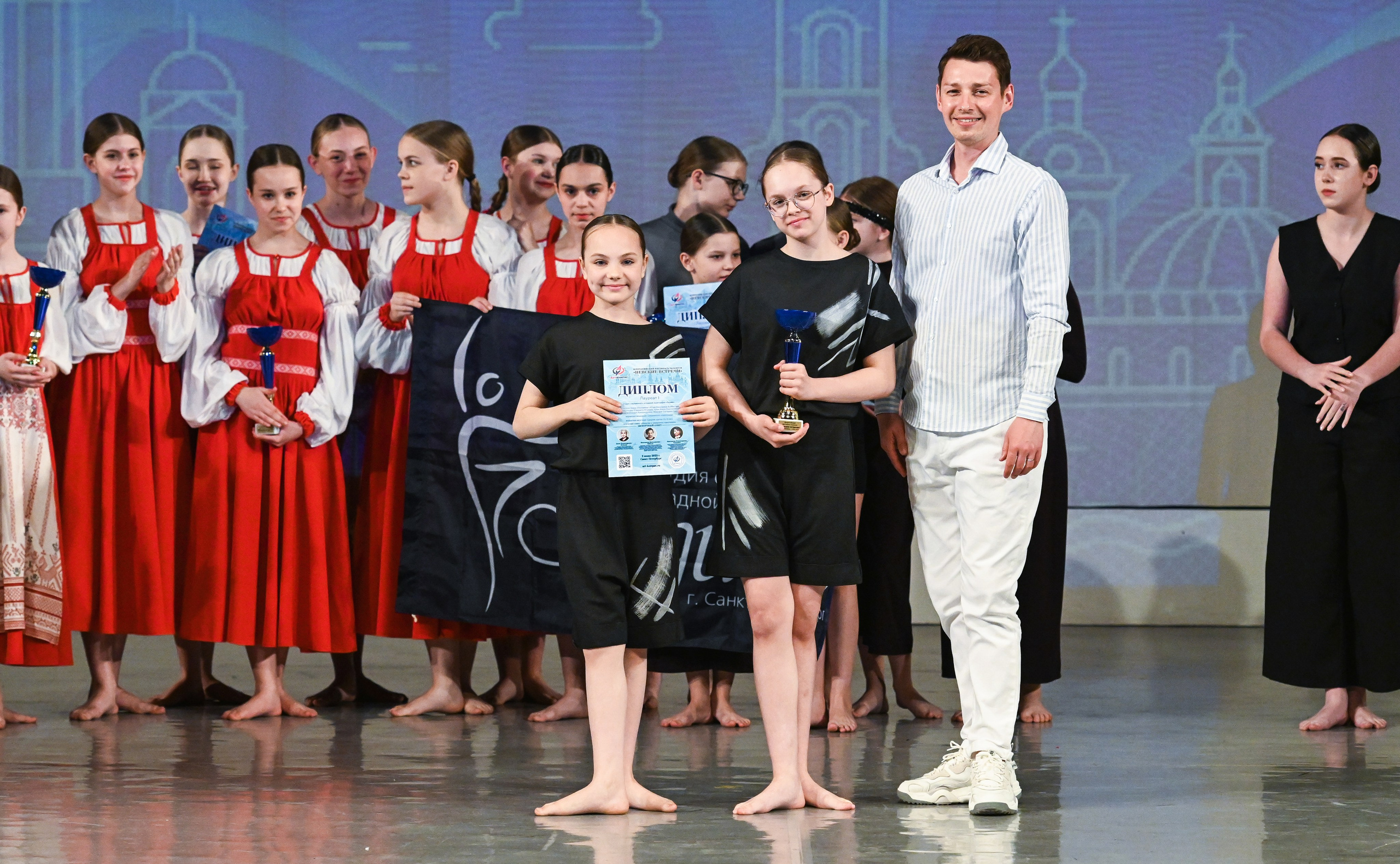 02.06.2025 «АртКомпас» Всероссийский фестиваль талантов «Невские встречи» г. Санкт-Петербург. Медиастудия Фото Концепт