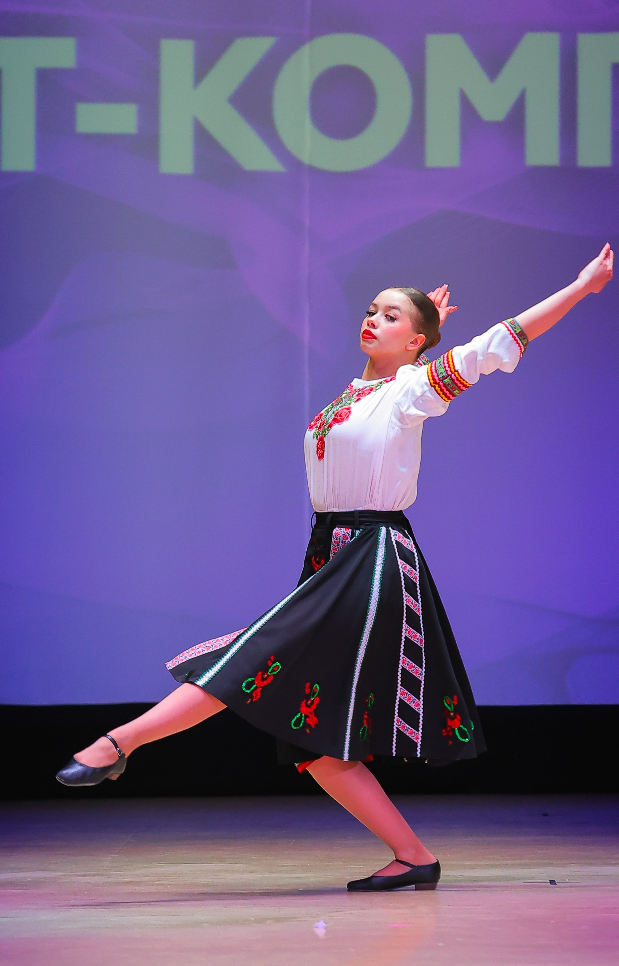 26.04.2025 Фестиваль хореографического искусства «АРТ-КОМПАС.ЮГ» г. Волгоград. Медиастудия Фото Концепт