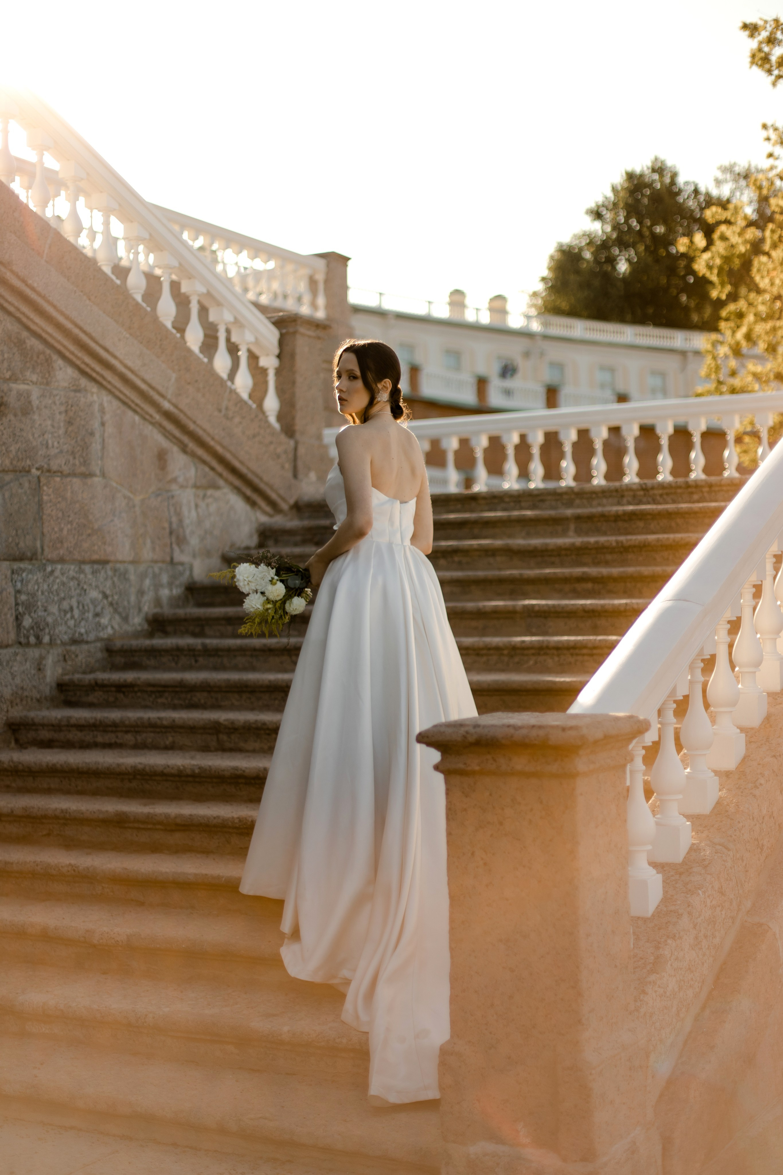 Свадебная прогулка в Ораниенбауме. Свадебный и портретный фотограф в Миассе Филиппенко Дарья