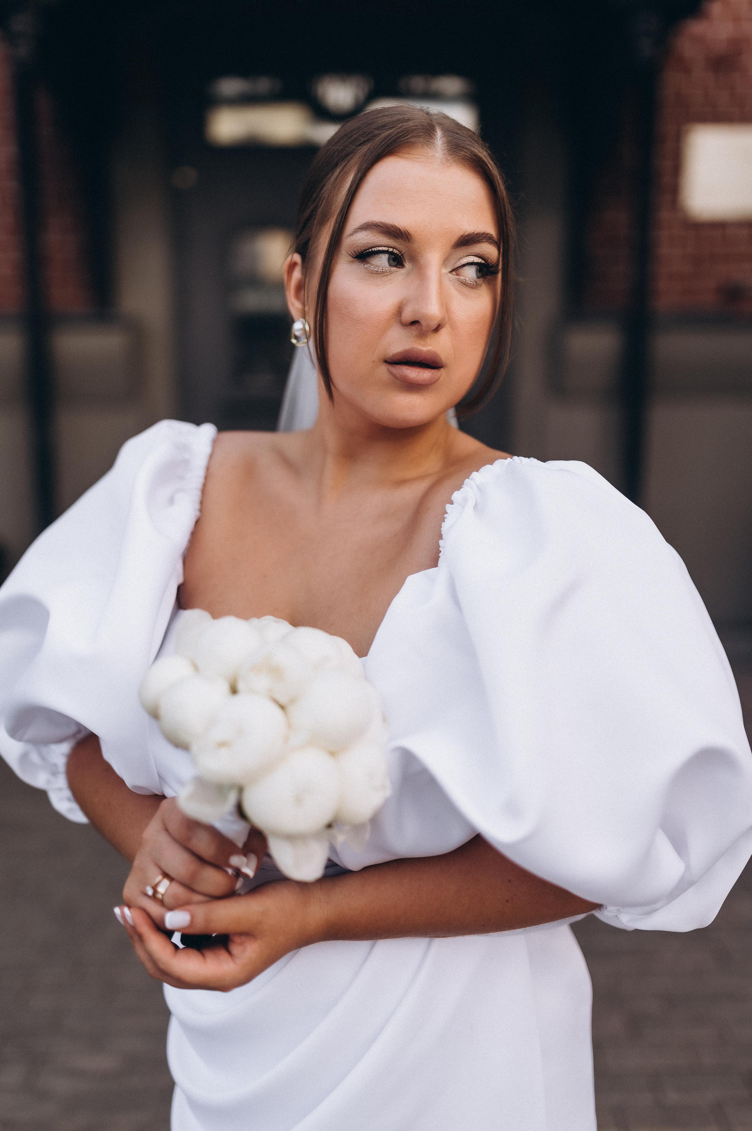 Камерная свадьба (Сборы, загс, фотопрогулка). Фотограф ПИТЕР СПБ Надежда Баранова