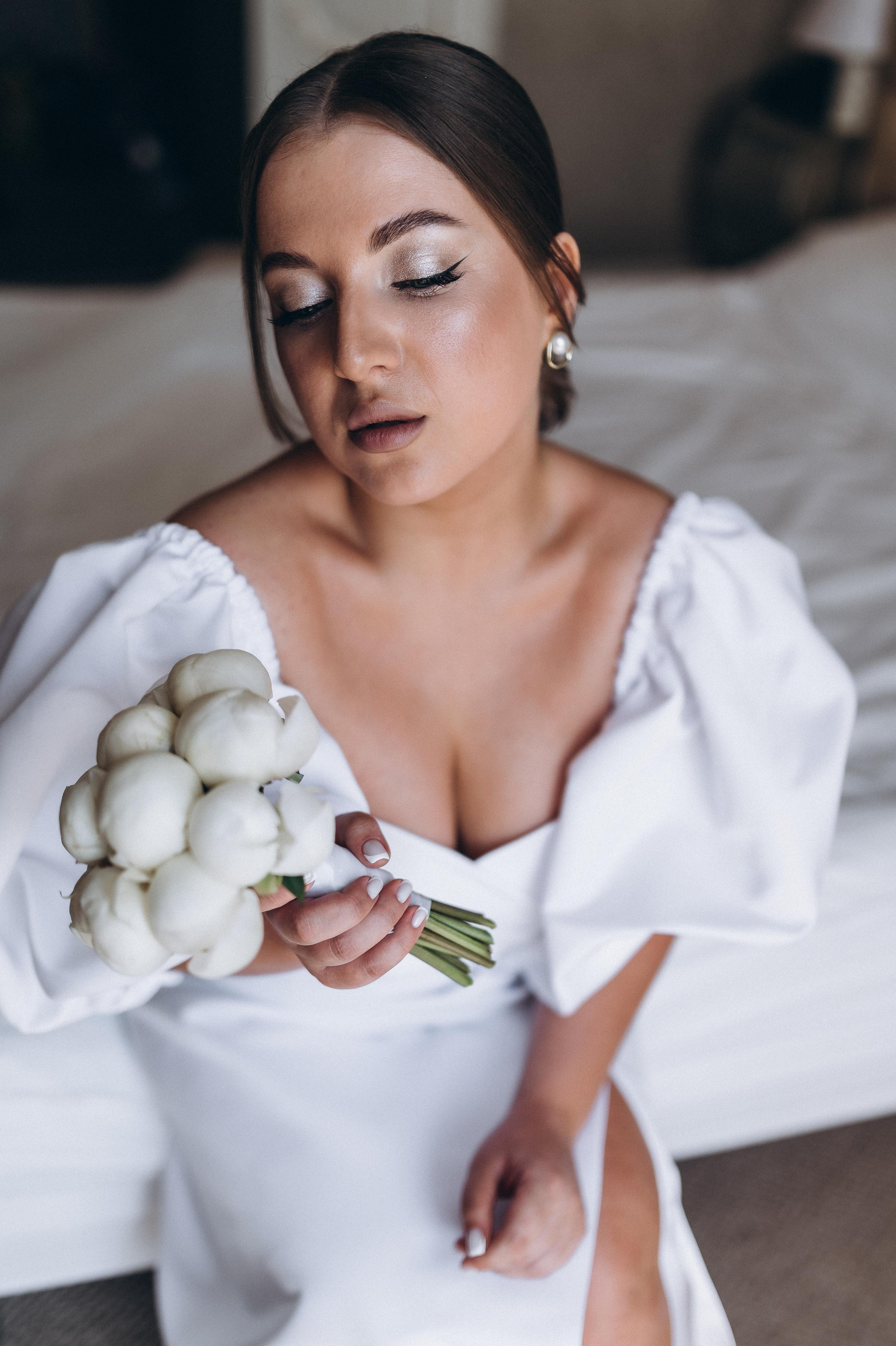 Камерная свадьба (Сборы, загс, фотопрогулка). Фотограф ПИТЕР СПБ Надежда Баранова