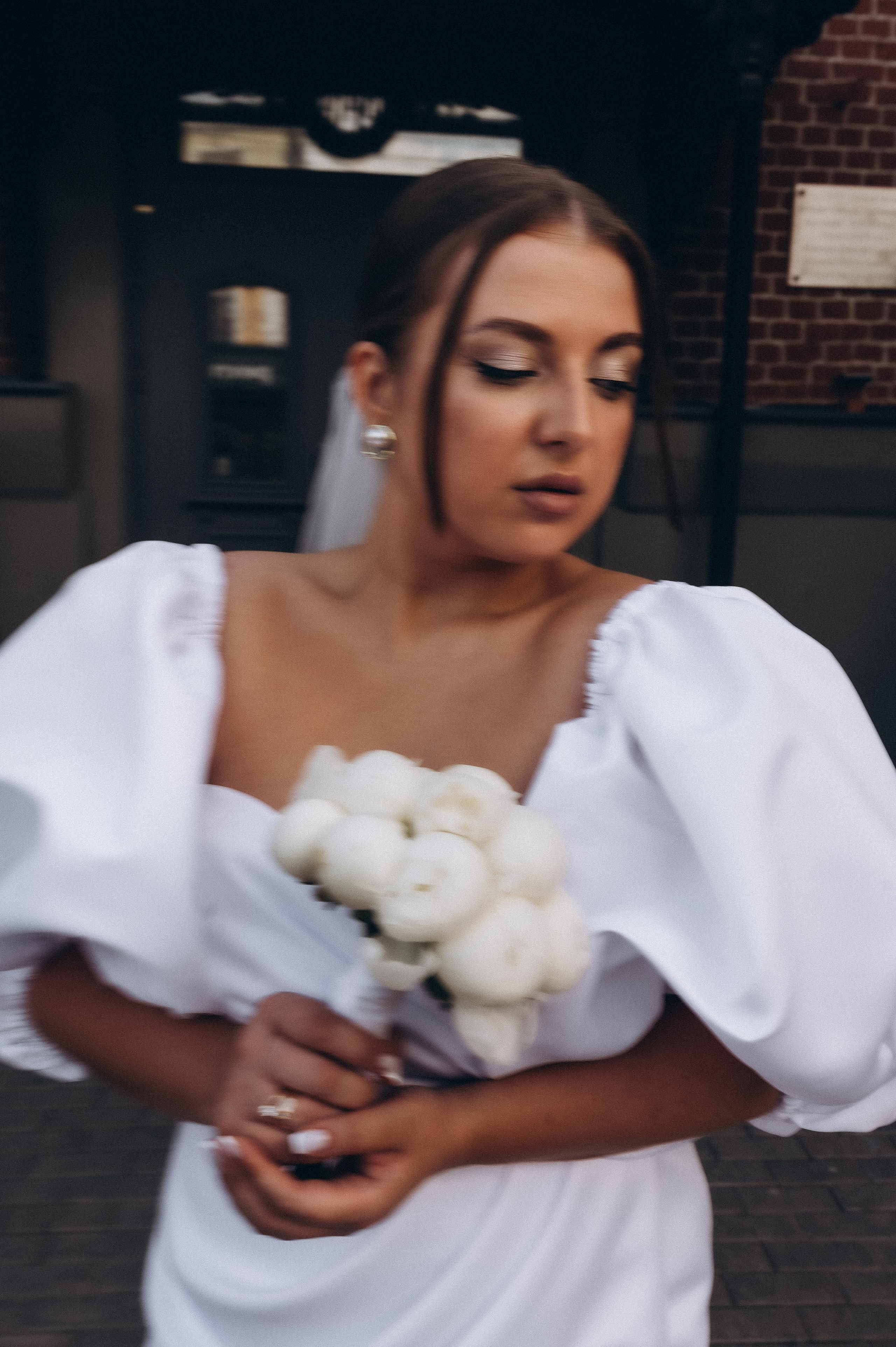 Камерная свадьба (Сборы, загс, фотопрогулка). Фотограф ПИТЕР СПБ Надежда Баранова