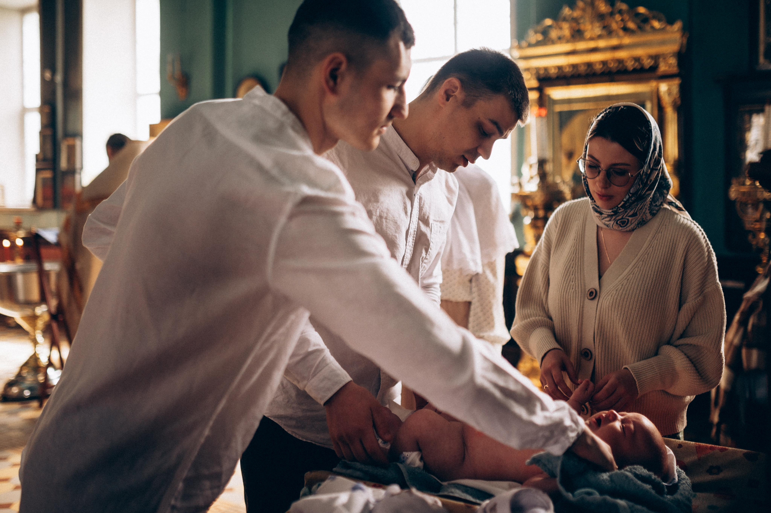 Таинство крещения. Фотограф ПИТЕР СПБ Надежда Баранова