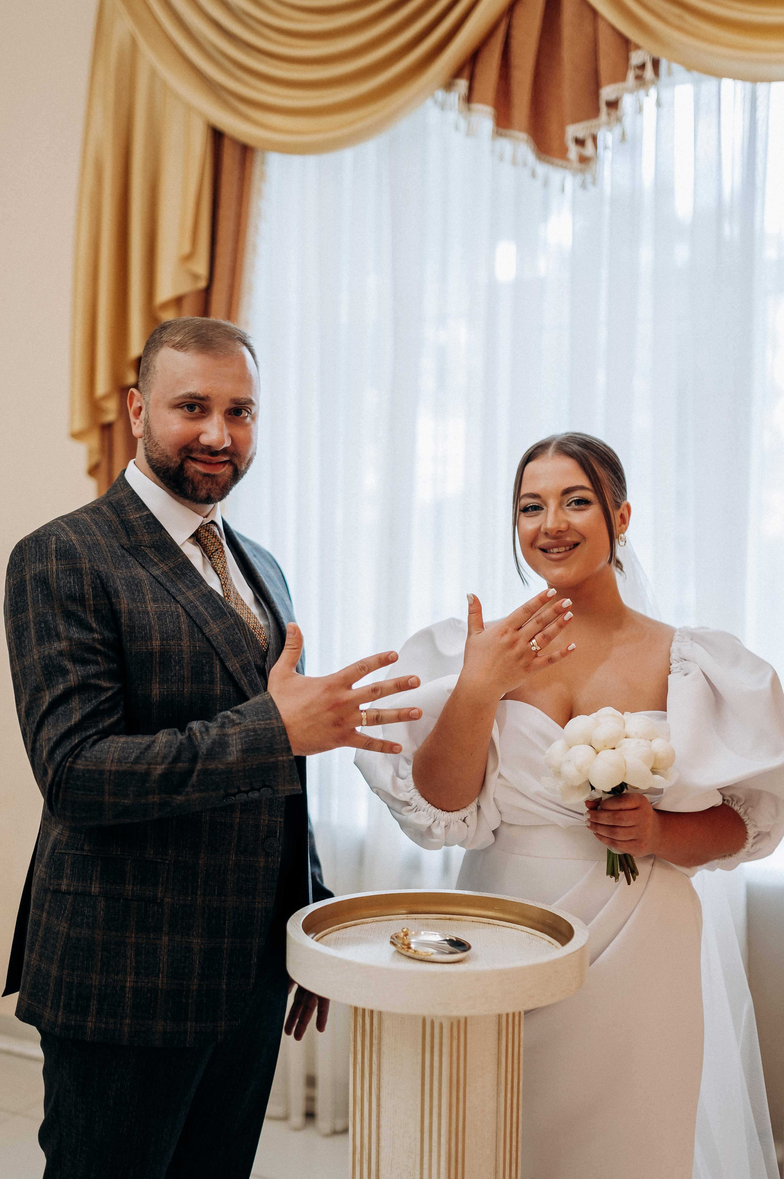 Камерная свадьба (Сборы, загс, фотопрогулка). Фотограф ПИТЕР СПБ Надежда Баранова