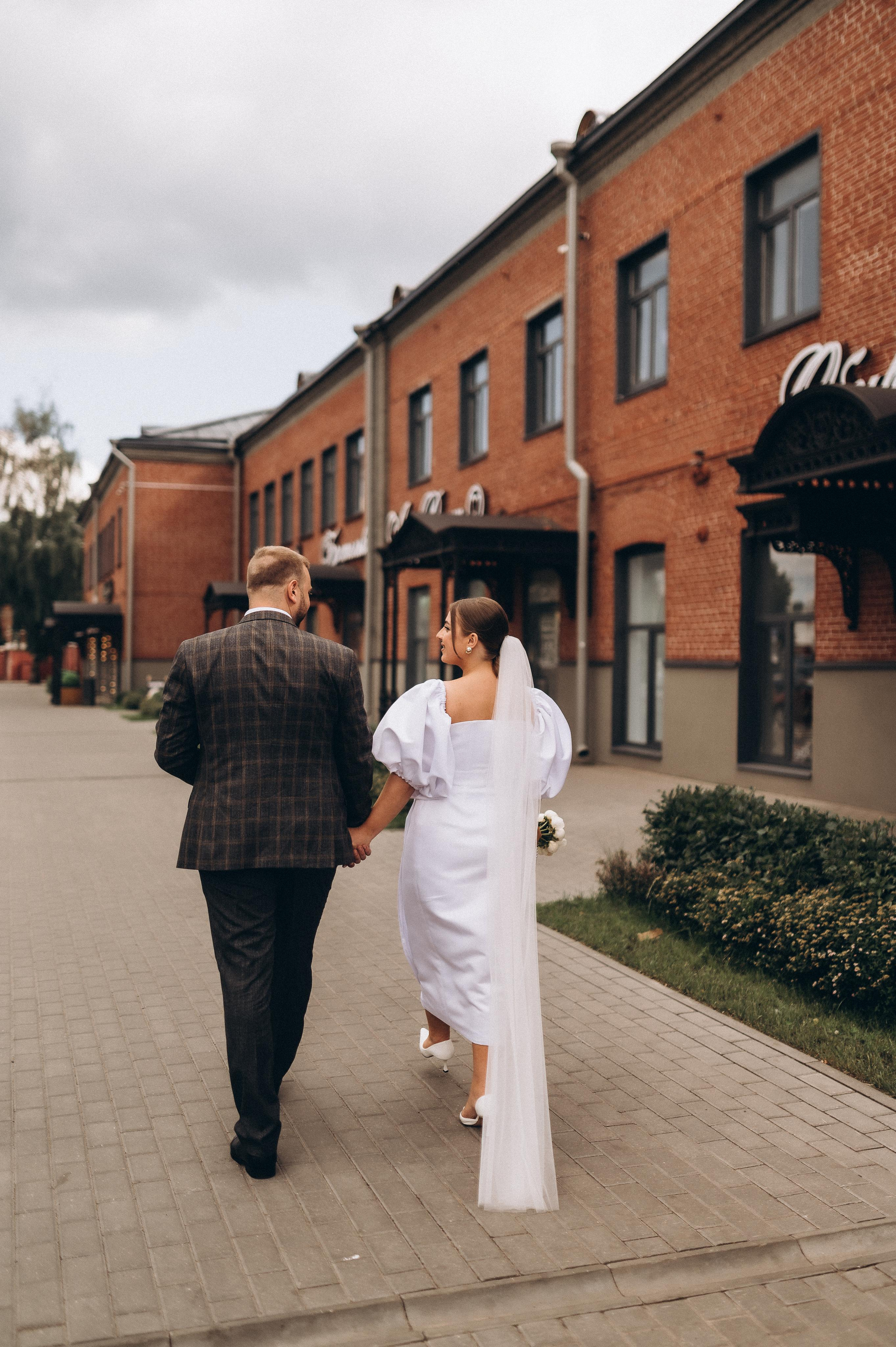 Камерная свадьба (Сборы, загс, фотопрогулка). Фотограф ПИТЕР СПБ Надежда Баранова