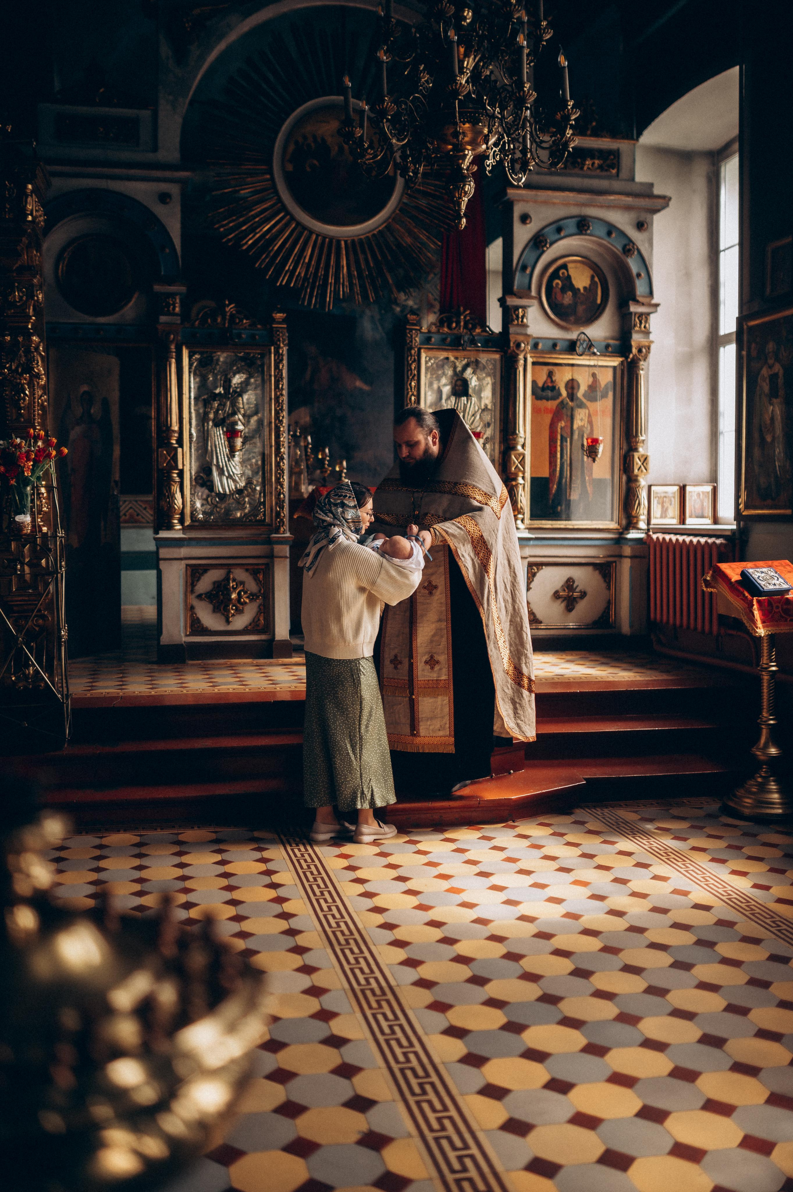 Таинство крещения. Фотограф ПИТЕР СПБ Надежда Баранова