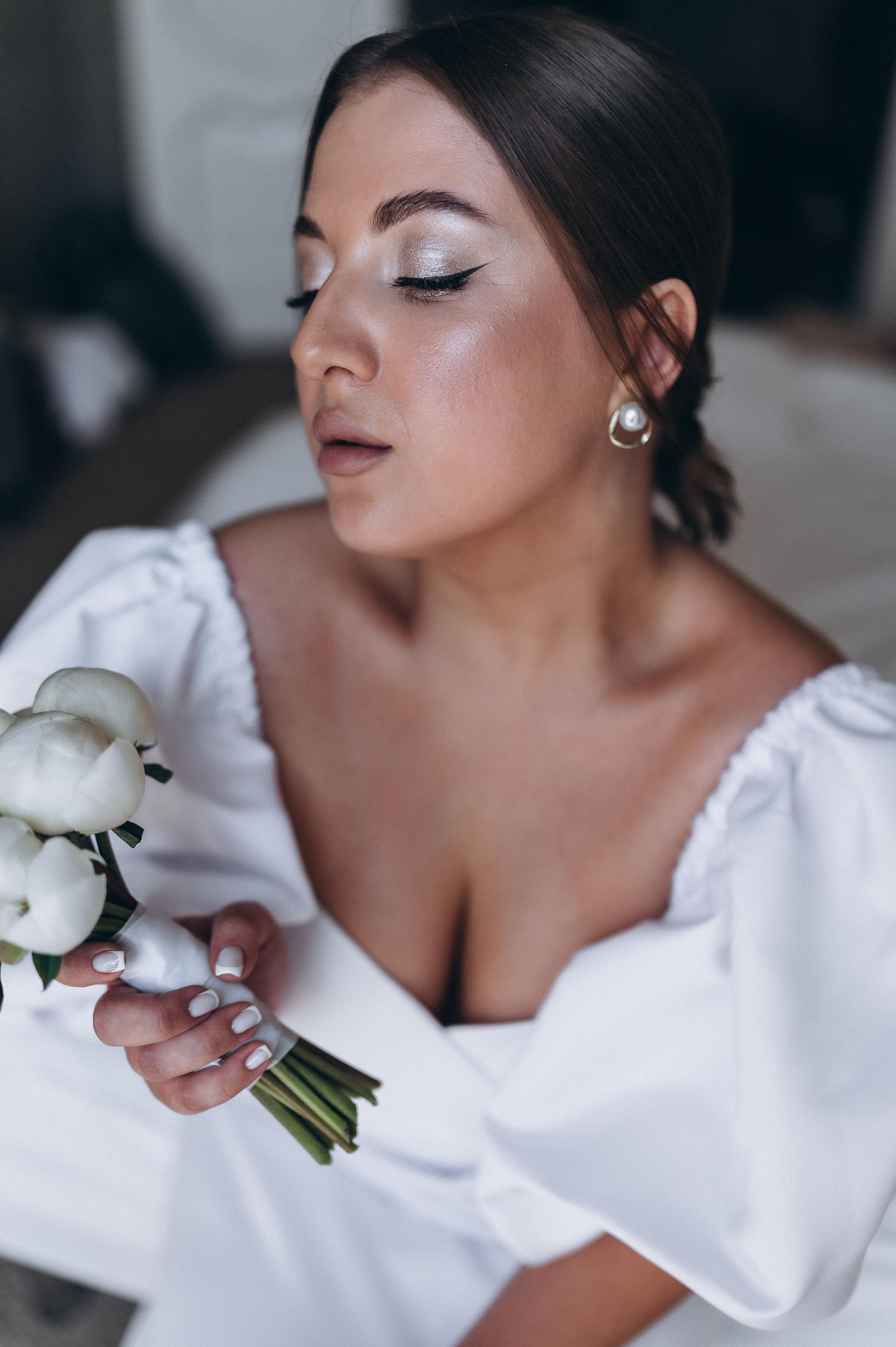 Камерная свадьба (Сборы, загс, фотопрогулка). Фотограф ПИТЕР СПБ Надежда Баранова