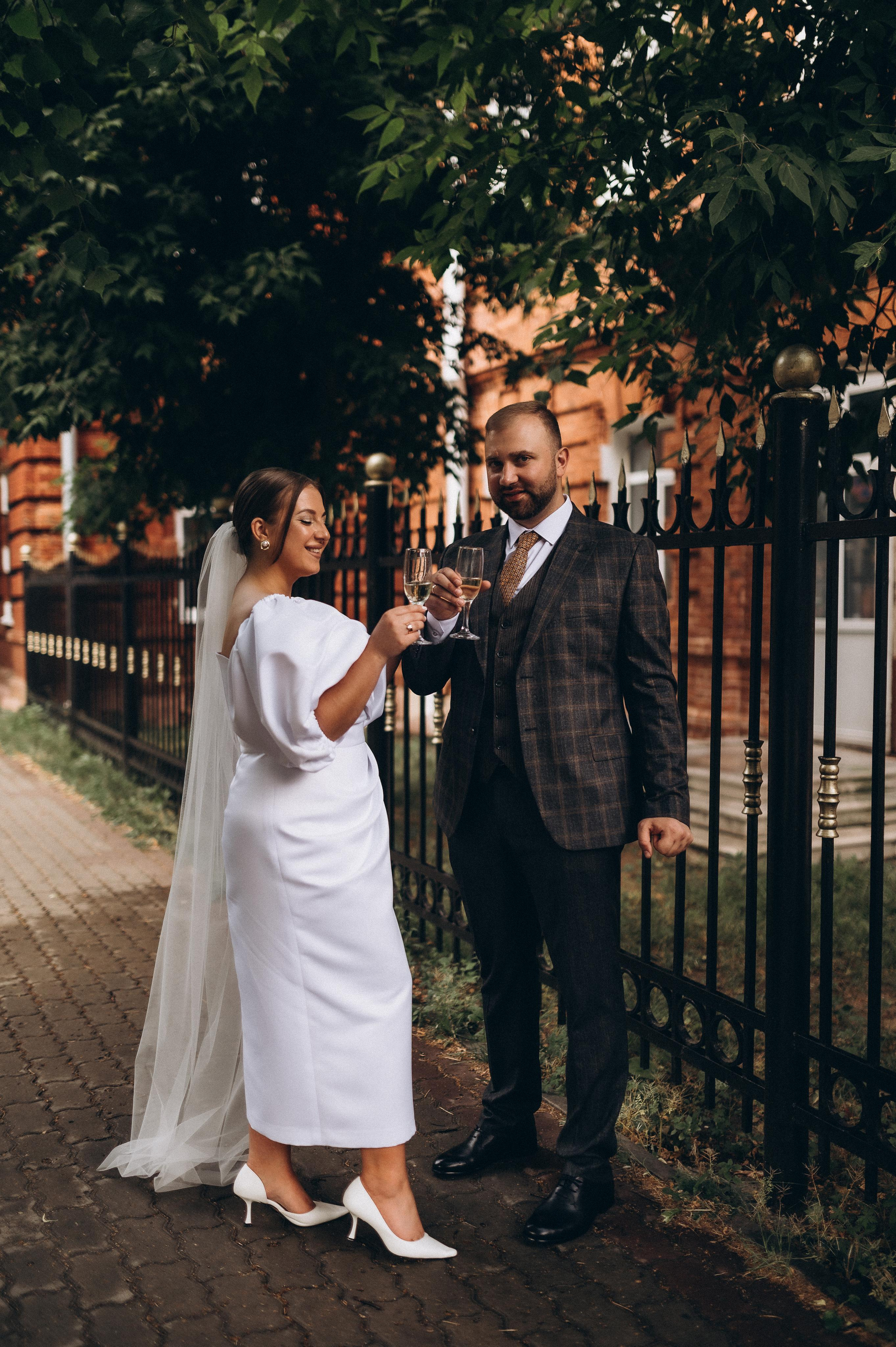 Камерная свадьба (Сборы, загс, фотопрогулка). Фотограф ПИТЕР СПБ Надежда Баранова