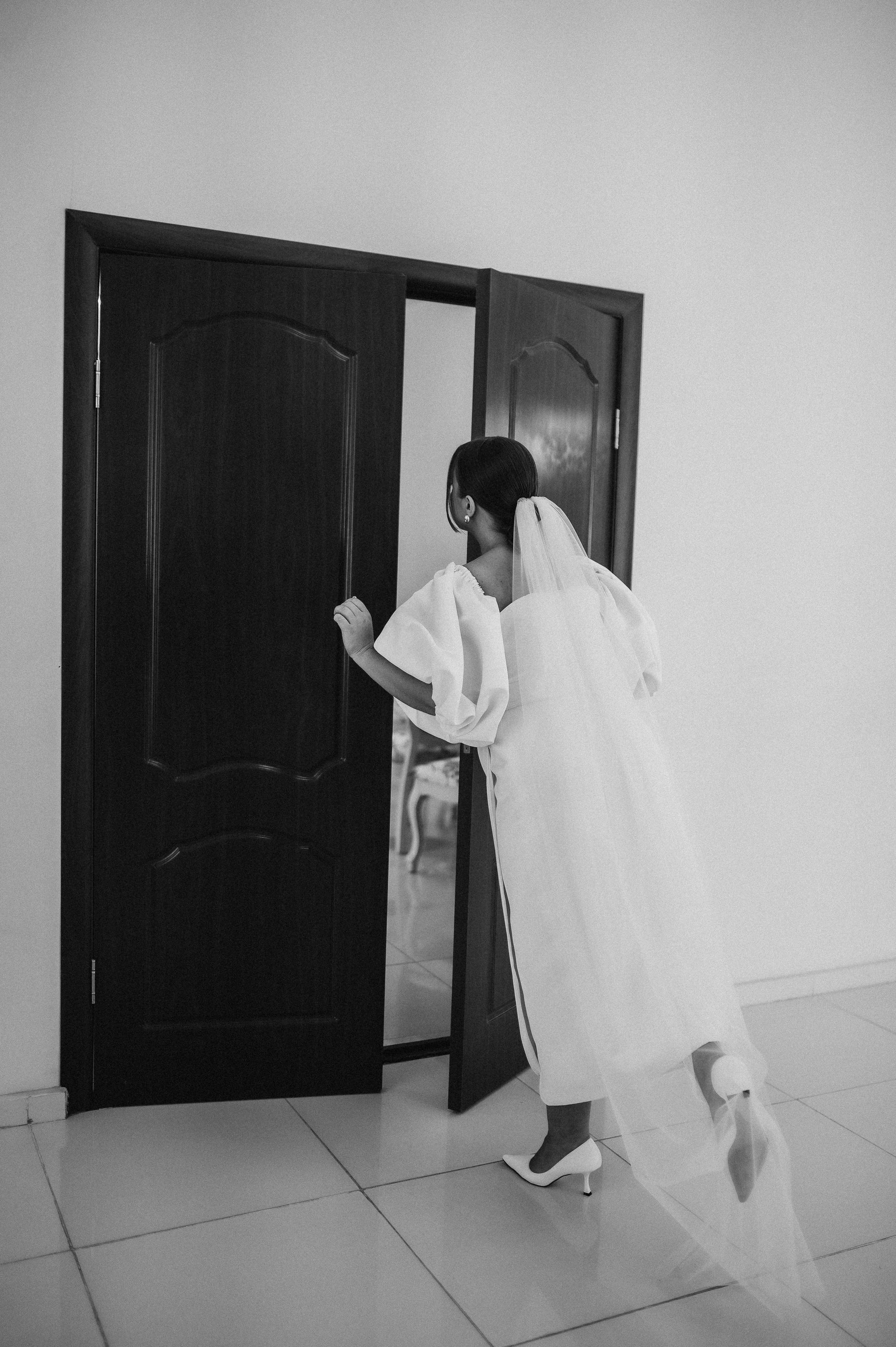 Камерная свадьба (Сборы, загс, фотопрогулка). Фотограф ПИТЕР СПБ Надежда Баранова