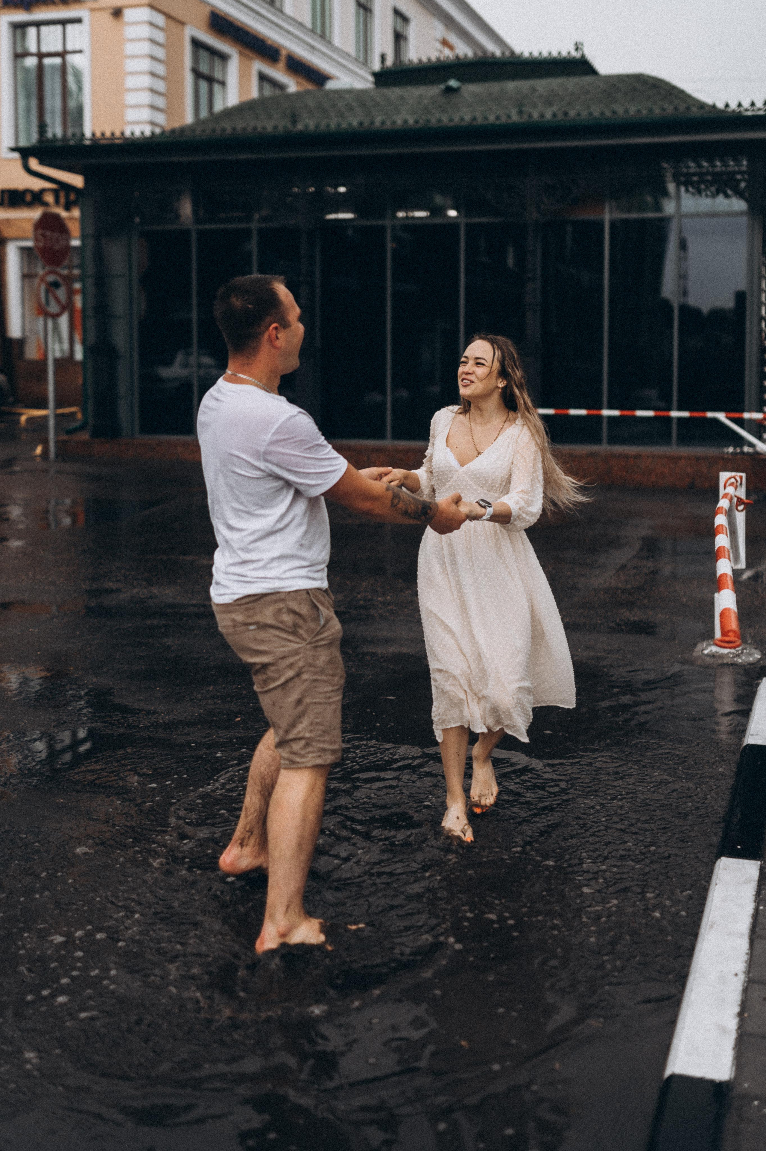 Лав-стори под дождем. Фотограф ПИТЕР СПБ Надежда Баранова