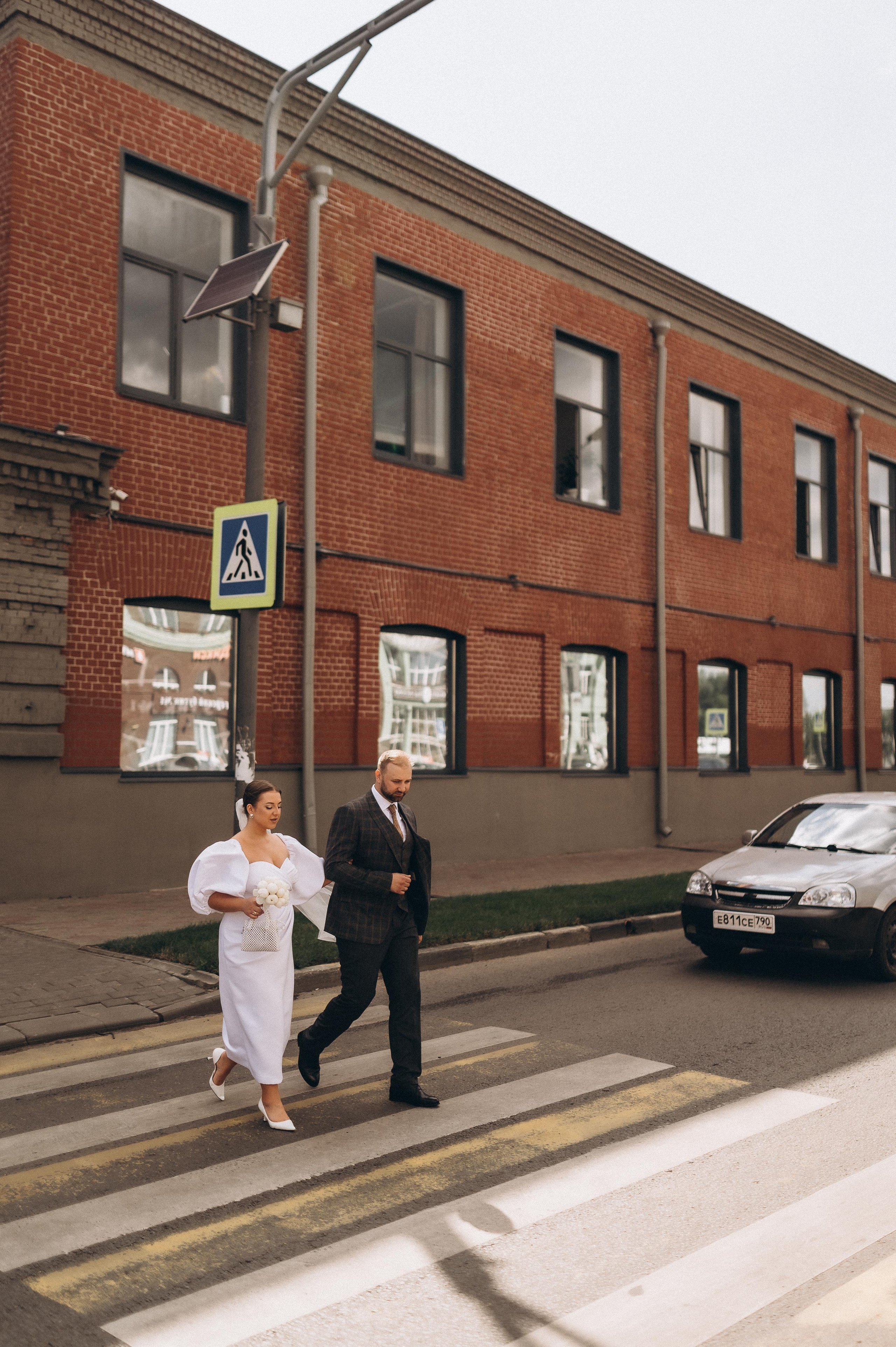 Камерная свадьба (Сборы, загс, фотопрогулка). Фотограф ПИТЕР СПБ Надежда Баранова