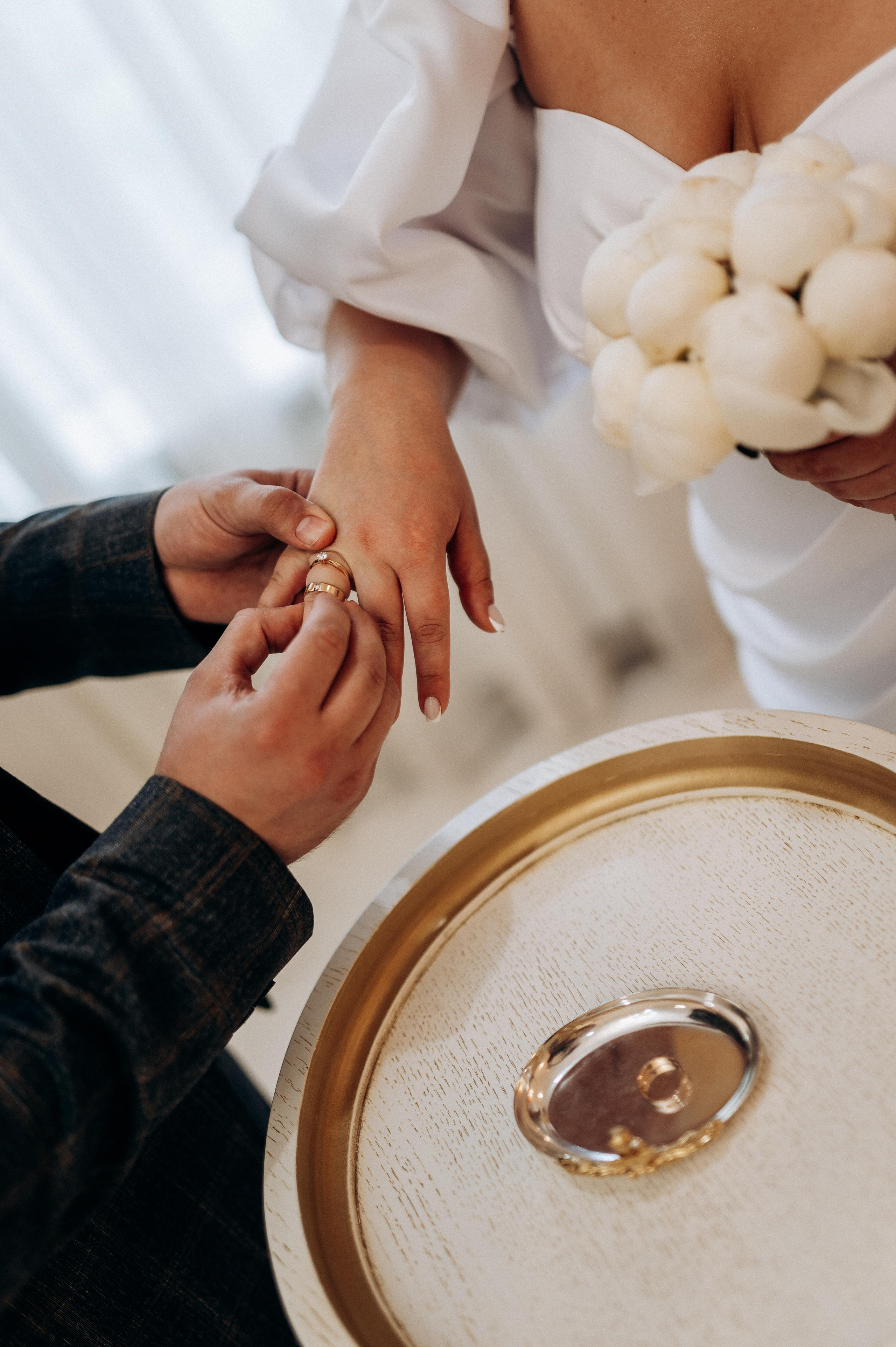 Камерная свадьба (Сборы, загс, фотопрогулка). Фотограф ПИТЕР СПБ Надежда Баранова