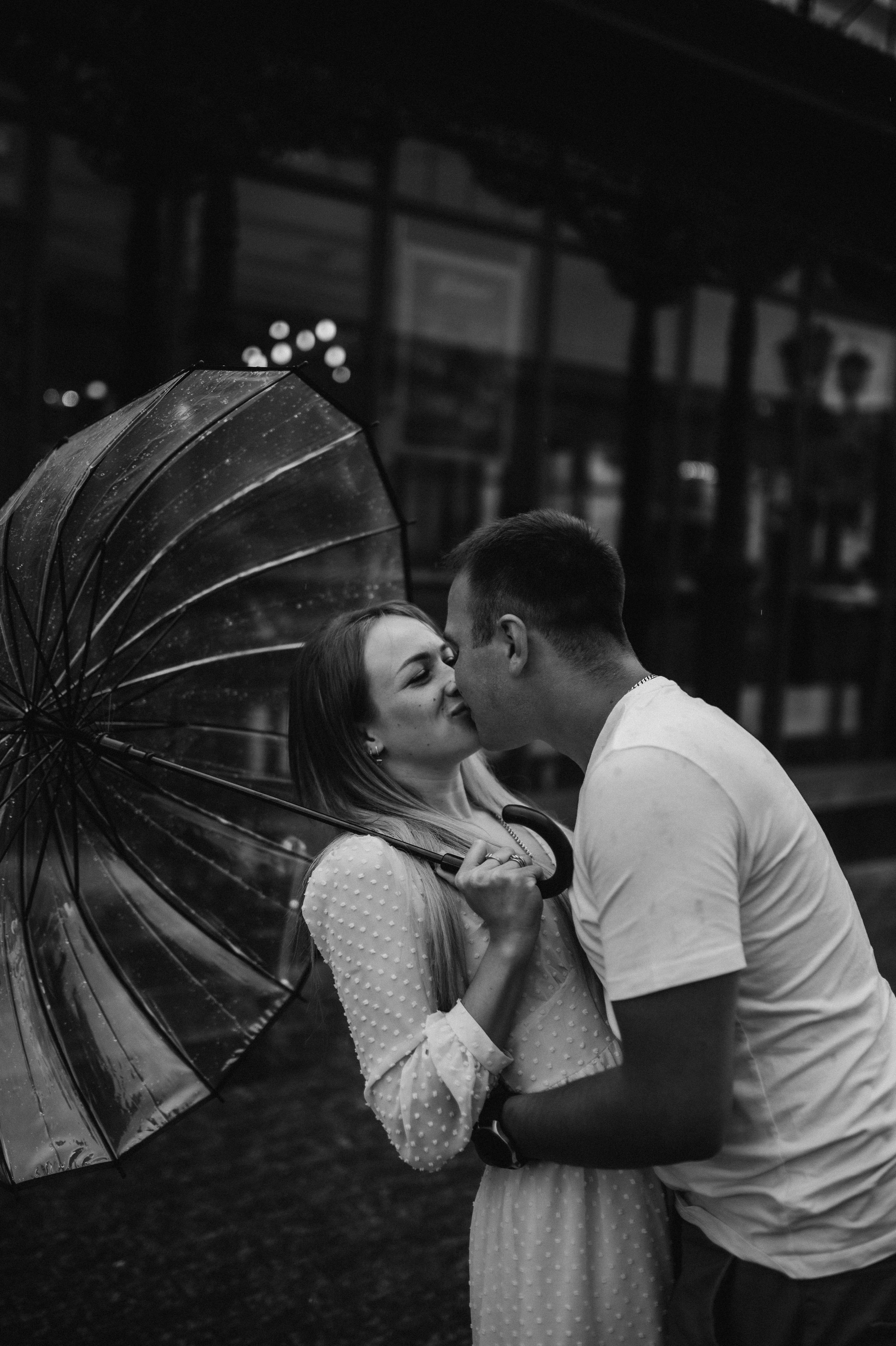Лав-стори под дождем. Фотограф ПИТЕР СПБ Надежда Баранова