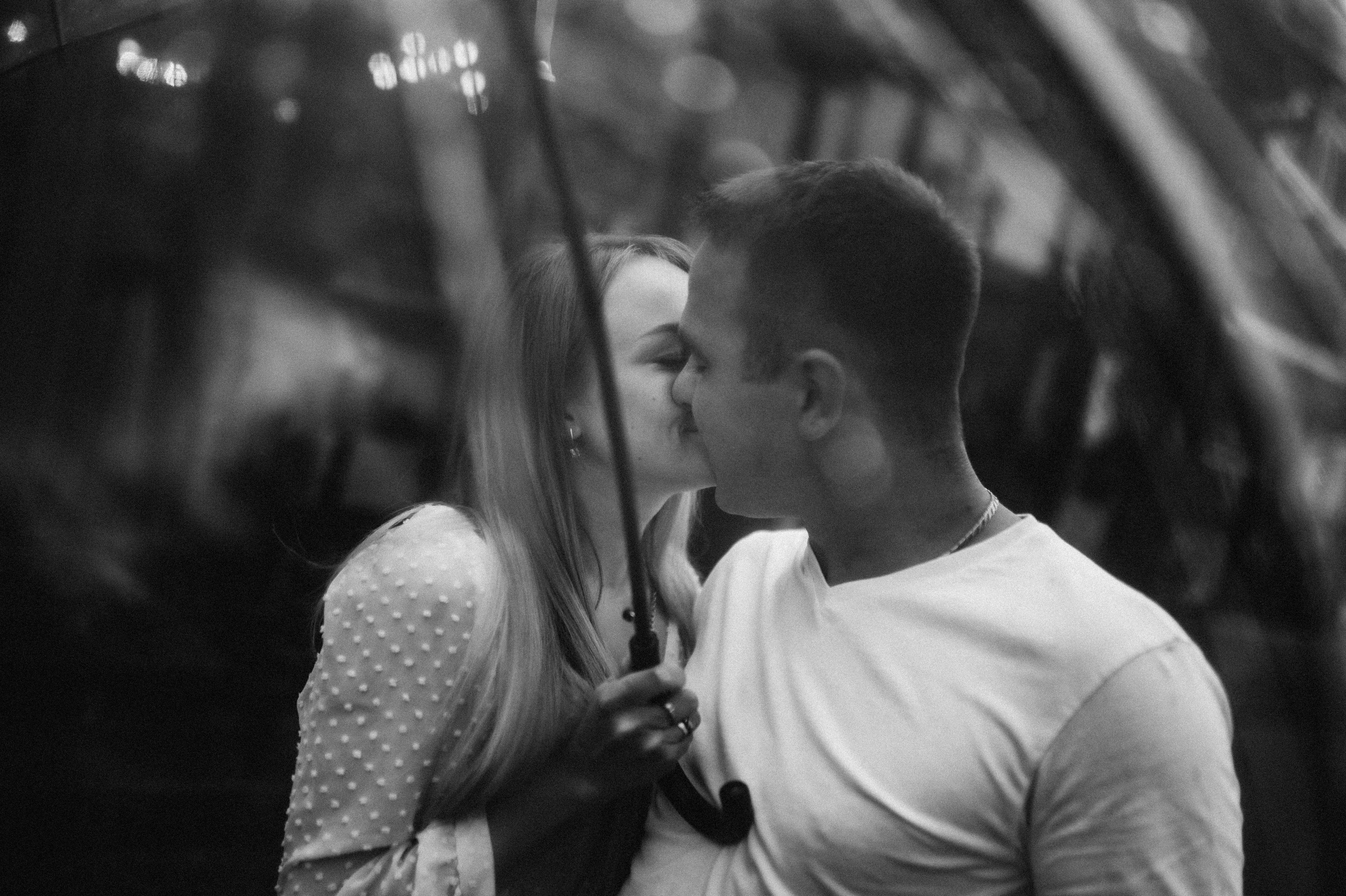 Лав-стори под дождем. Фотограф ПИТЕР СПБ Надежда Баранова