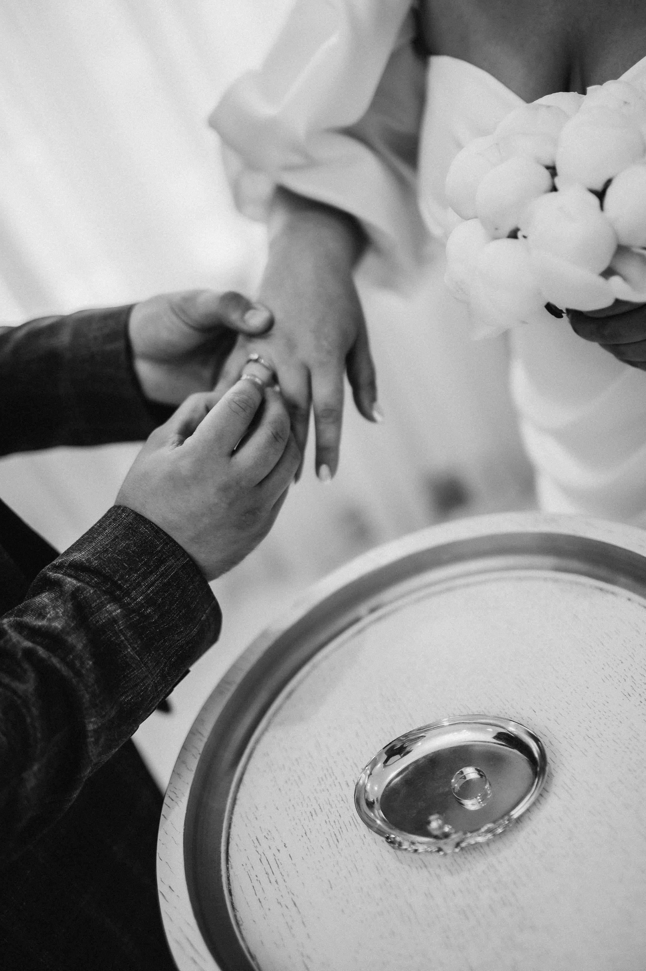 Камерная свадьба (Сборы, загс, фотопрогулка). Фотограф ПИТЕР СПБ Надежда Баранова