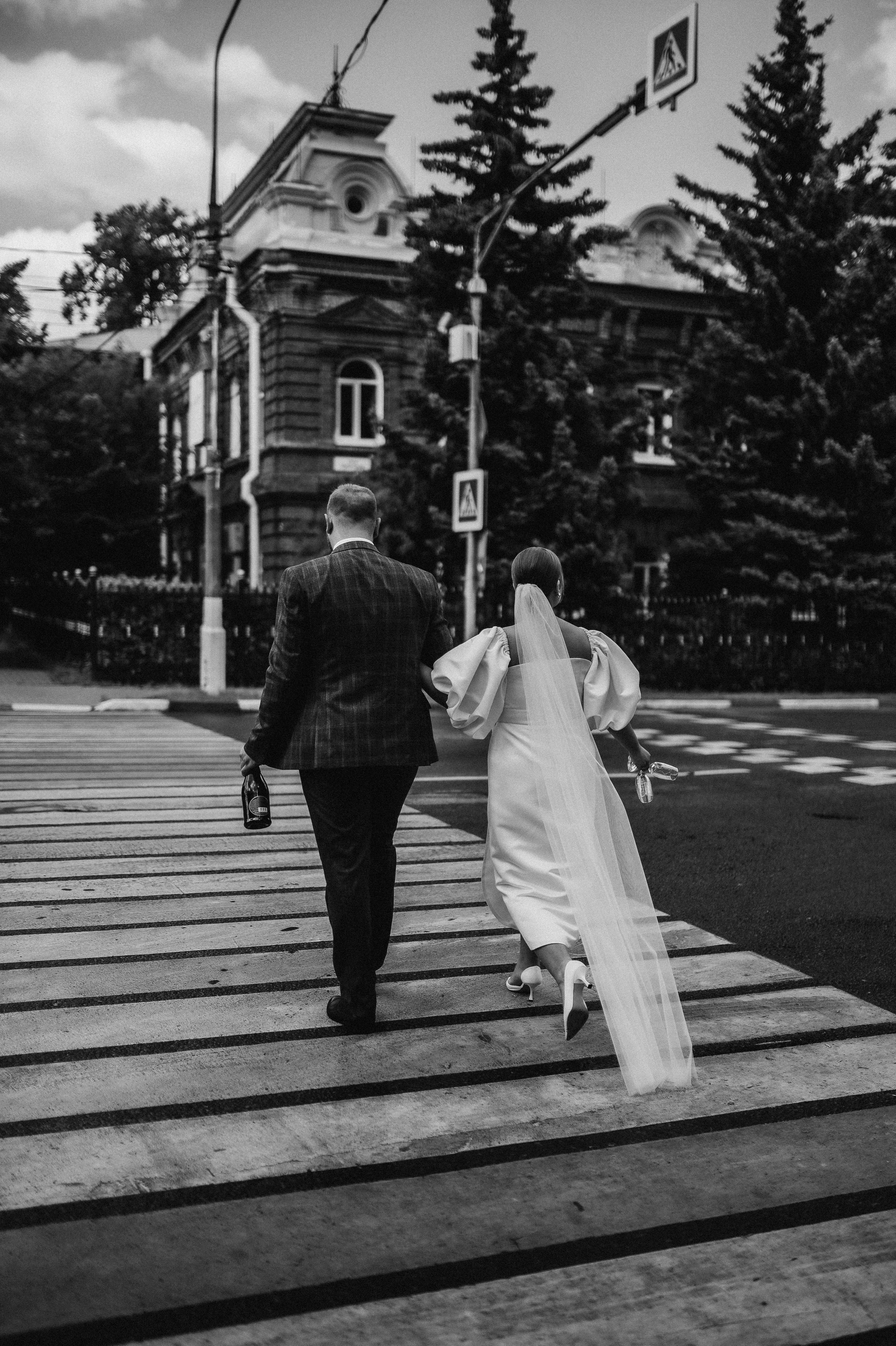 Камерная свадьба (Сборы, загс, фотопрогулка). Фотограф ПИТЕР СПБ Надежда Баранова