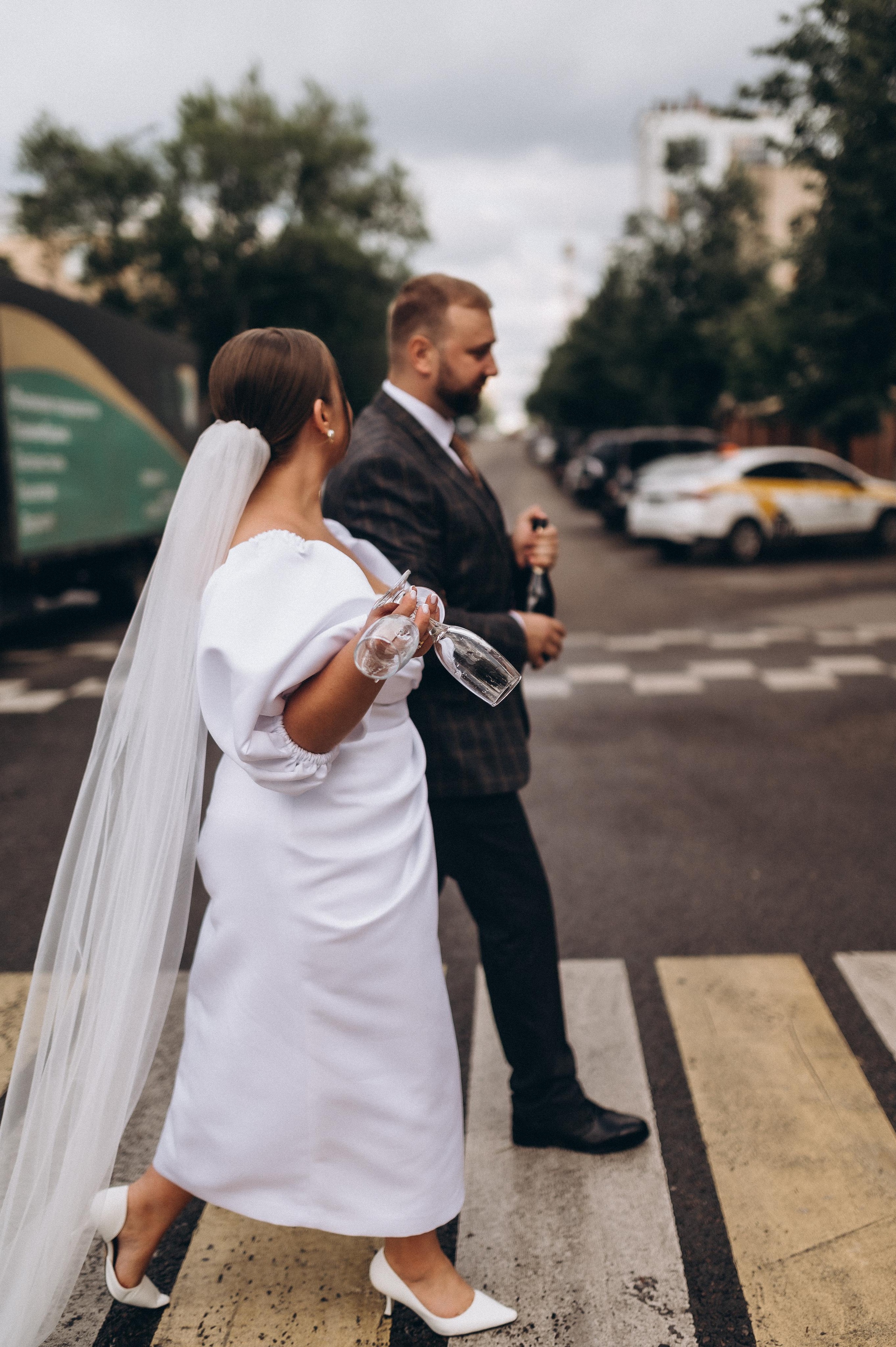 Камерная свадьба (Сборы, загс, фотопрогулка). Фотограф ПИТЕР СПБ Надежда Баранова