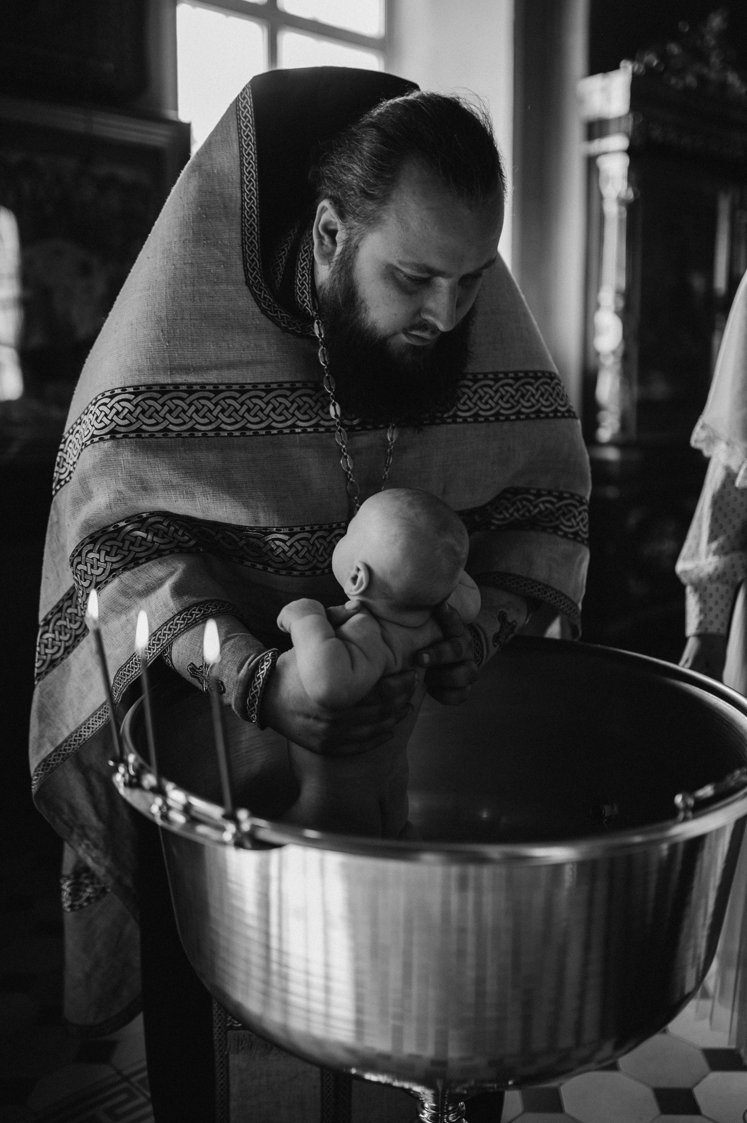 Таинство крещения. Фотограф ПИТЕР СПБ Надежда Баранова