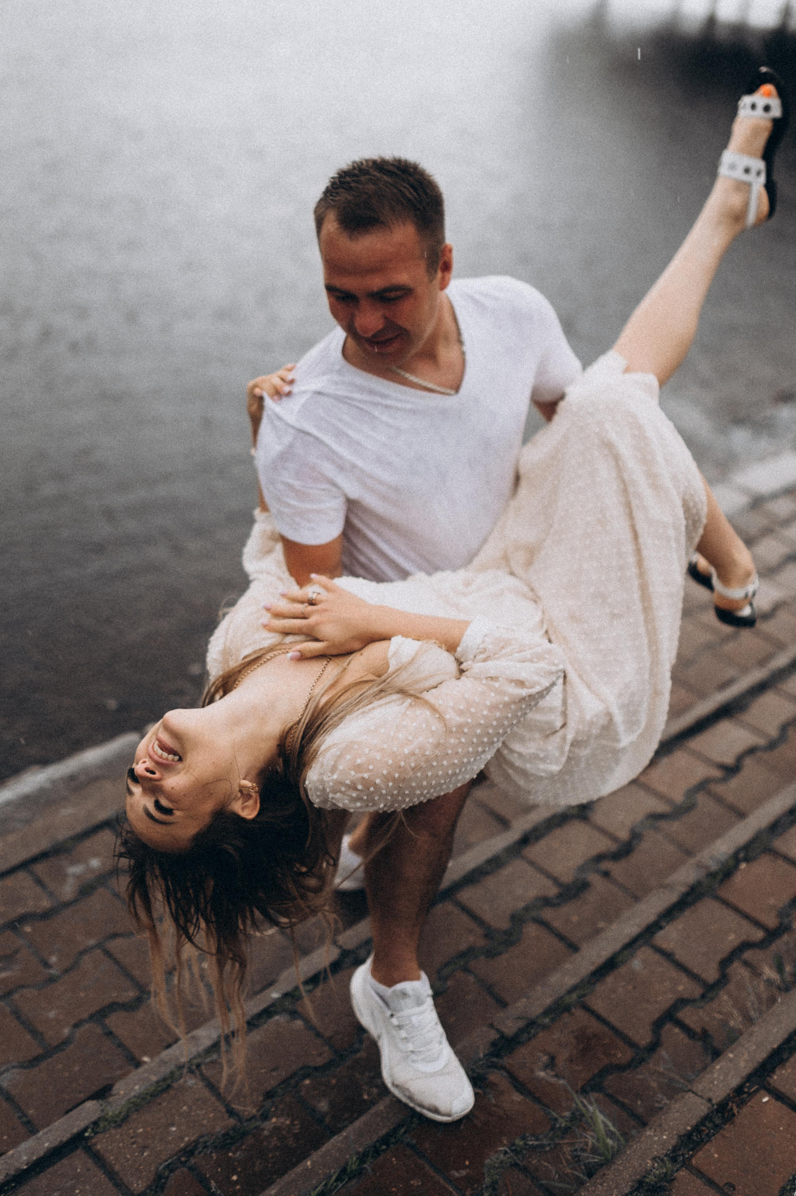 Лав-стори под дождем. Фотограф ПИТЕР СПБ Надежда Баранова