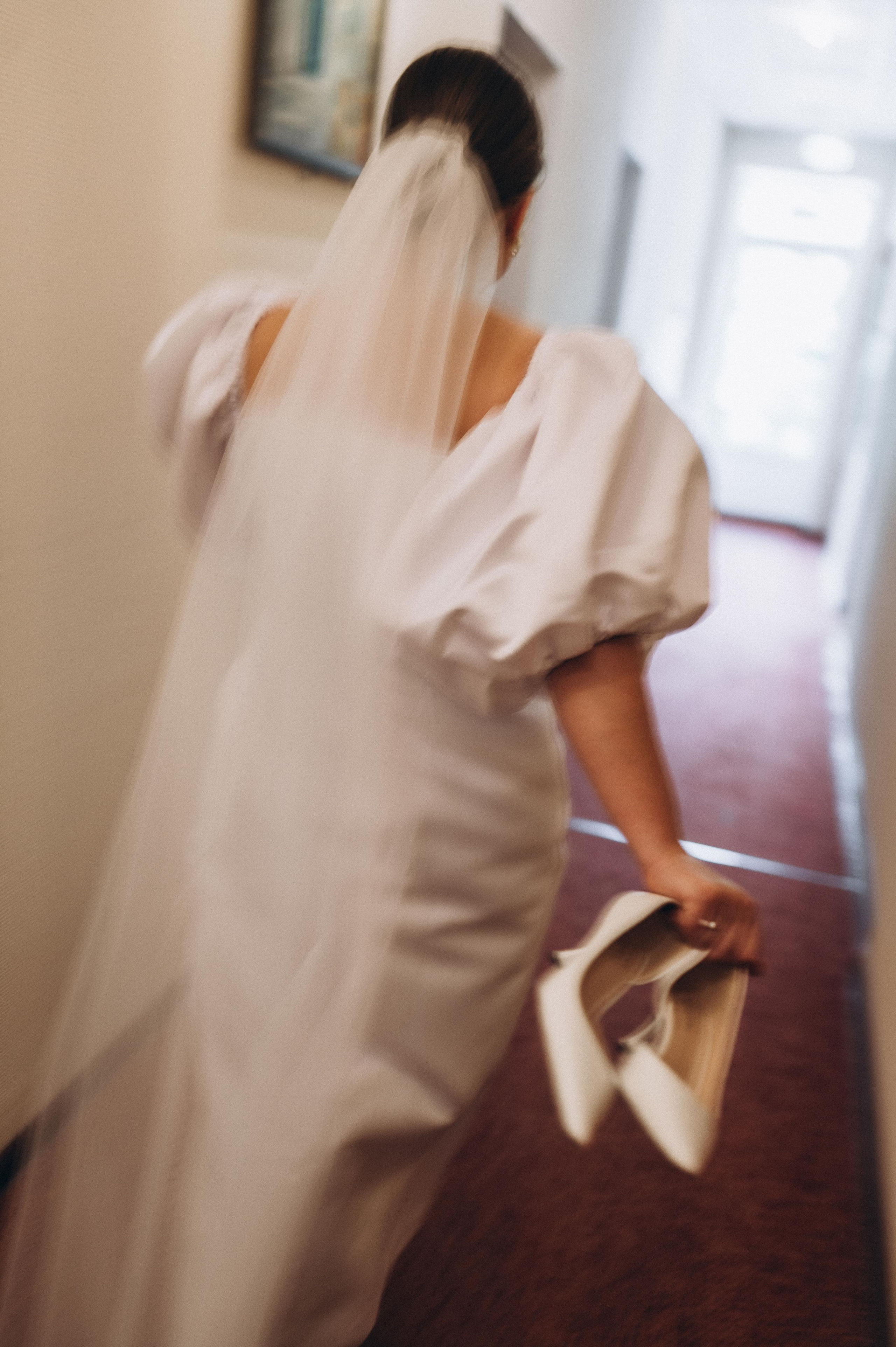 Камерная свадьба (Сборы, загс, фотопрогулка). Фотограф ПИТЕР СПБ Надежда Баранова