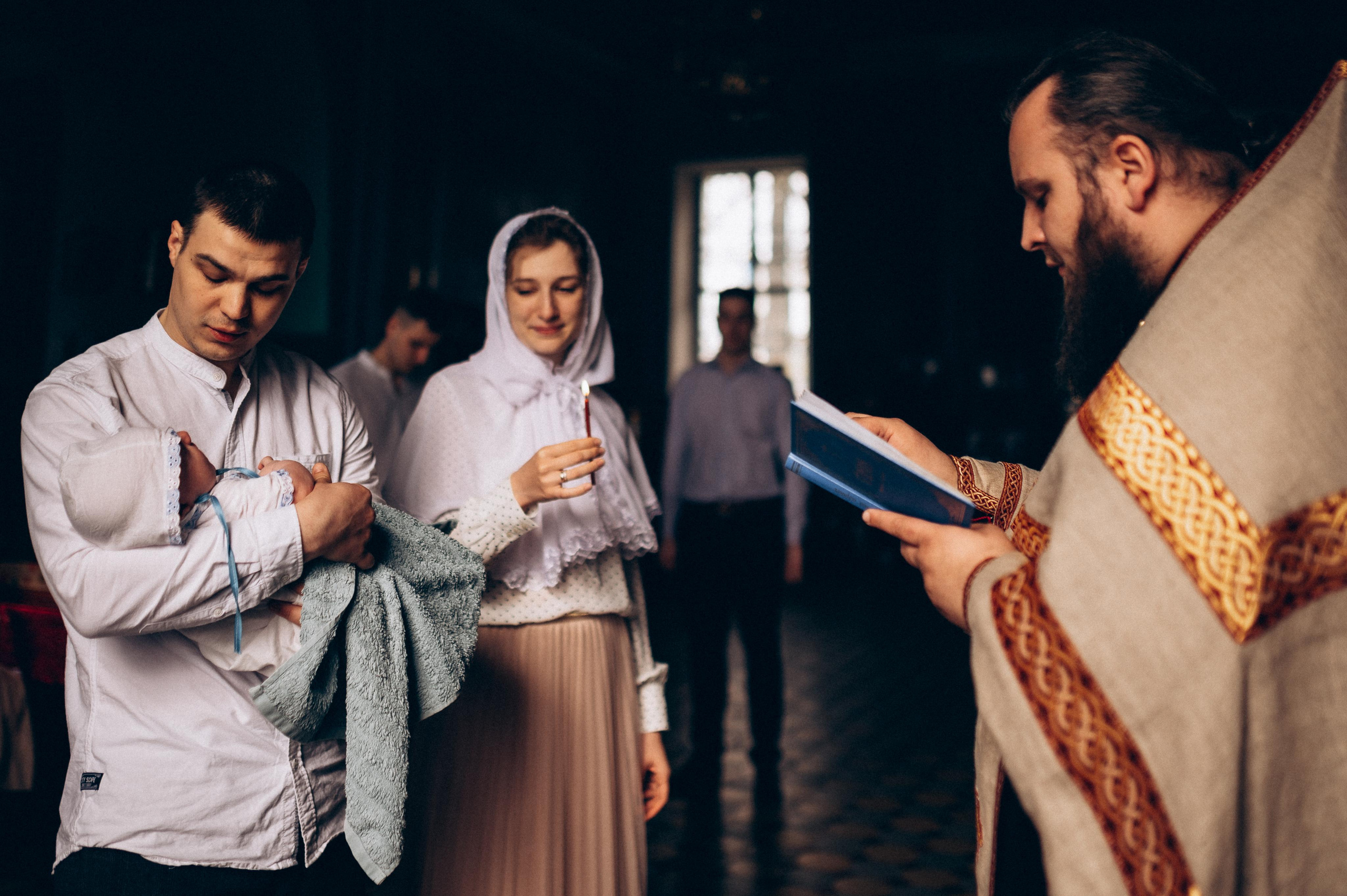 Таинство крещения. Фотограф ПИТЕР СПБ Надежда Баранова