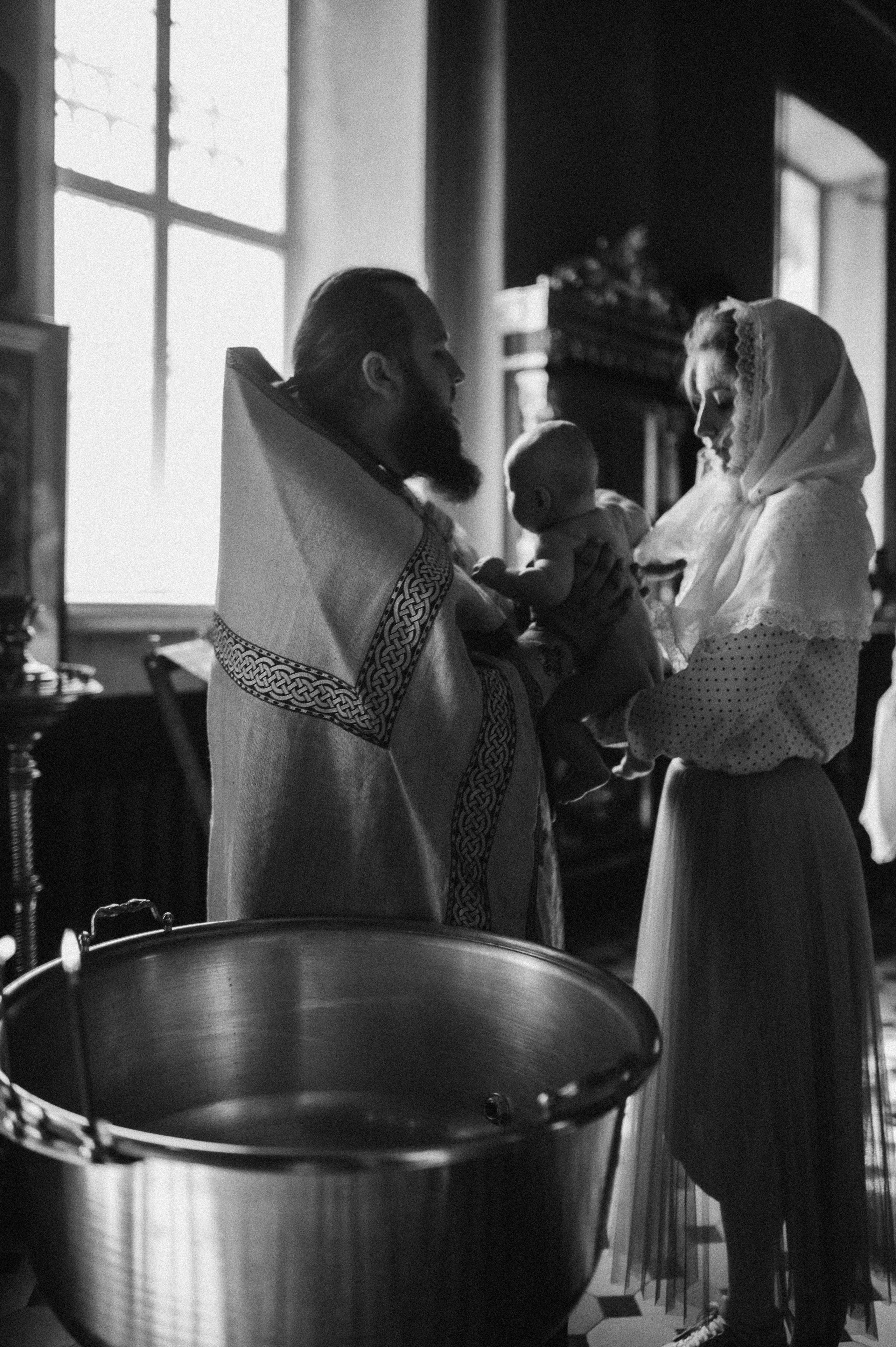 Таинство крещения. Фотограф ПИТЕР СПБ Надежда Баранова