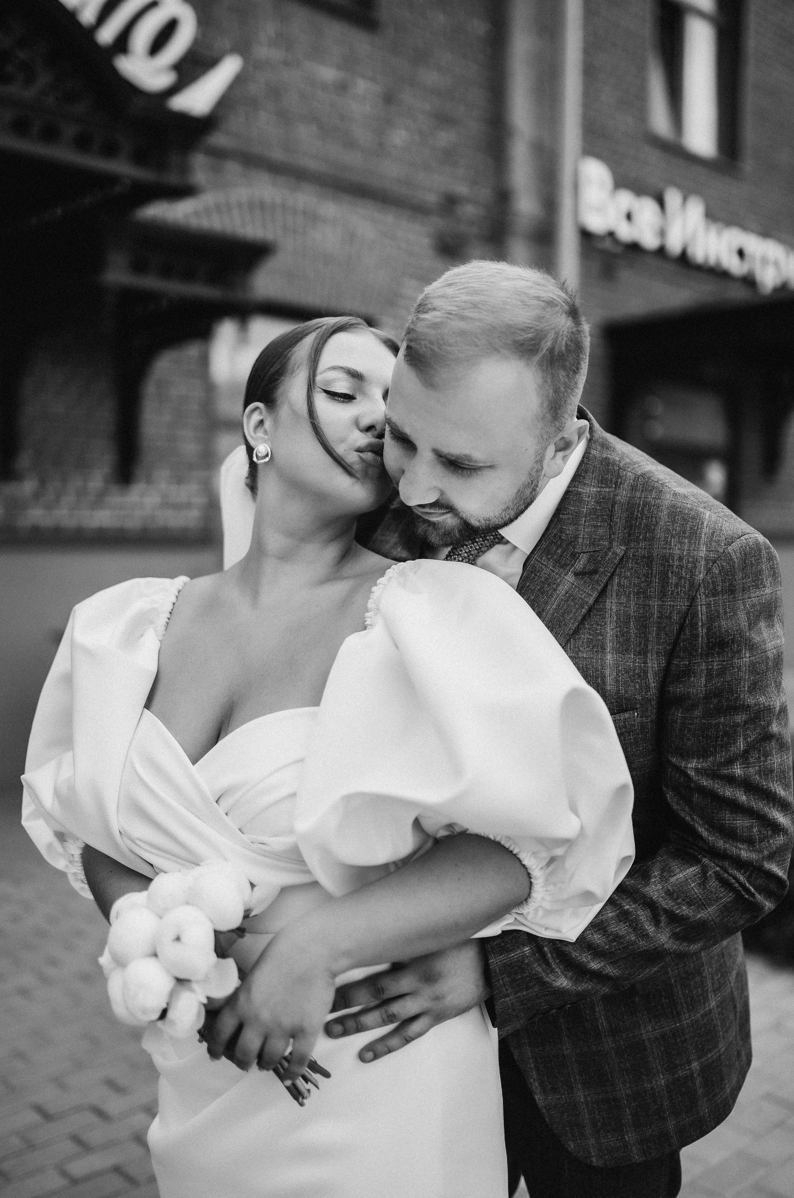 Камерная свадьба (Сборы, загс, фотопрогулка). Фотограф ПИТЕР СПБ Надежда Баранова