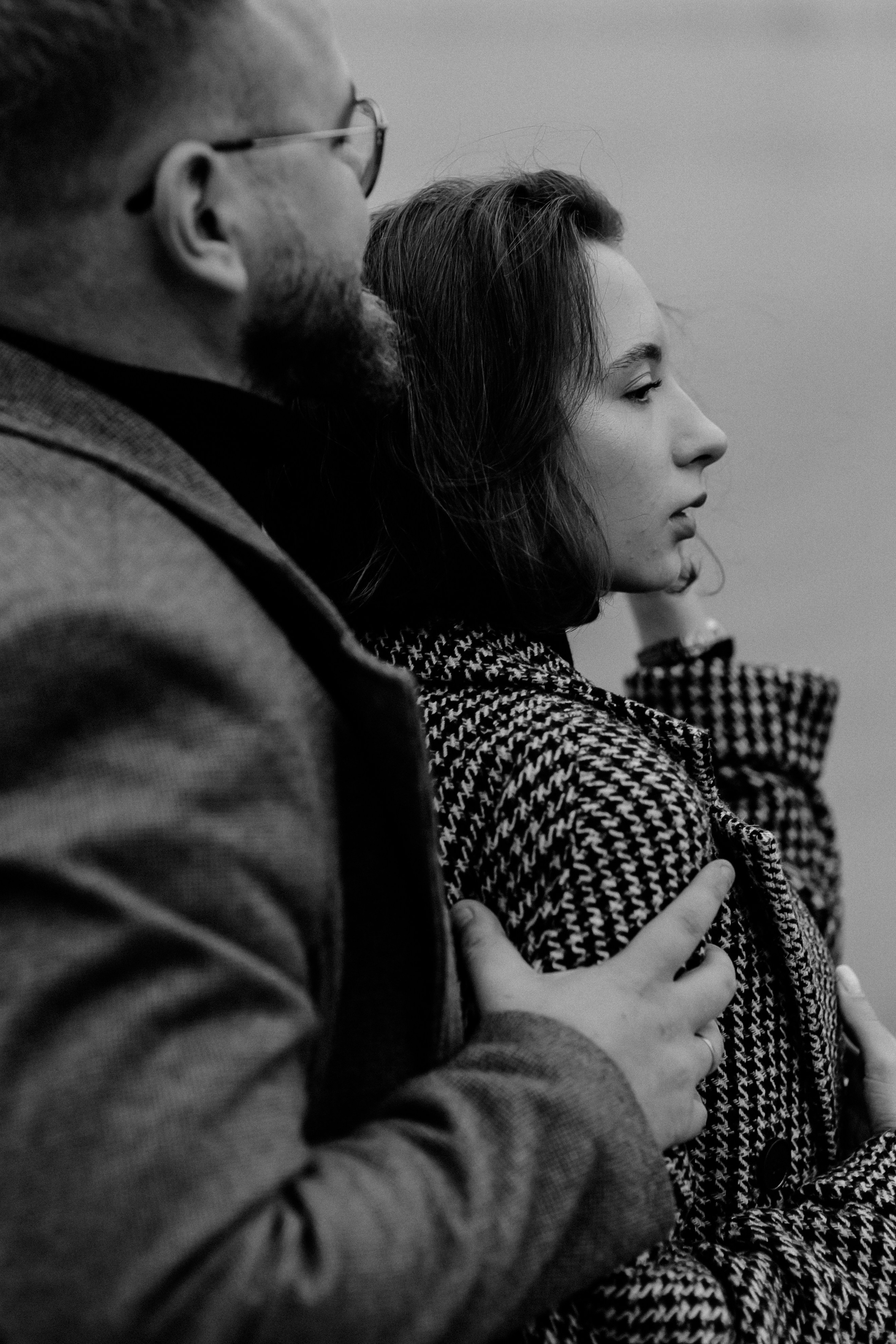 Фотосессия влюбленных осенью в городе. Свадебный и репортажный фотограф в Ярославле и Санкт-Петербурге Роман Микрюков