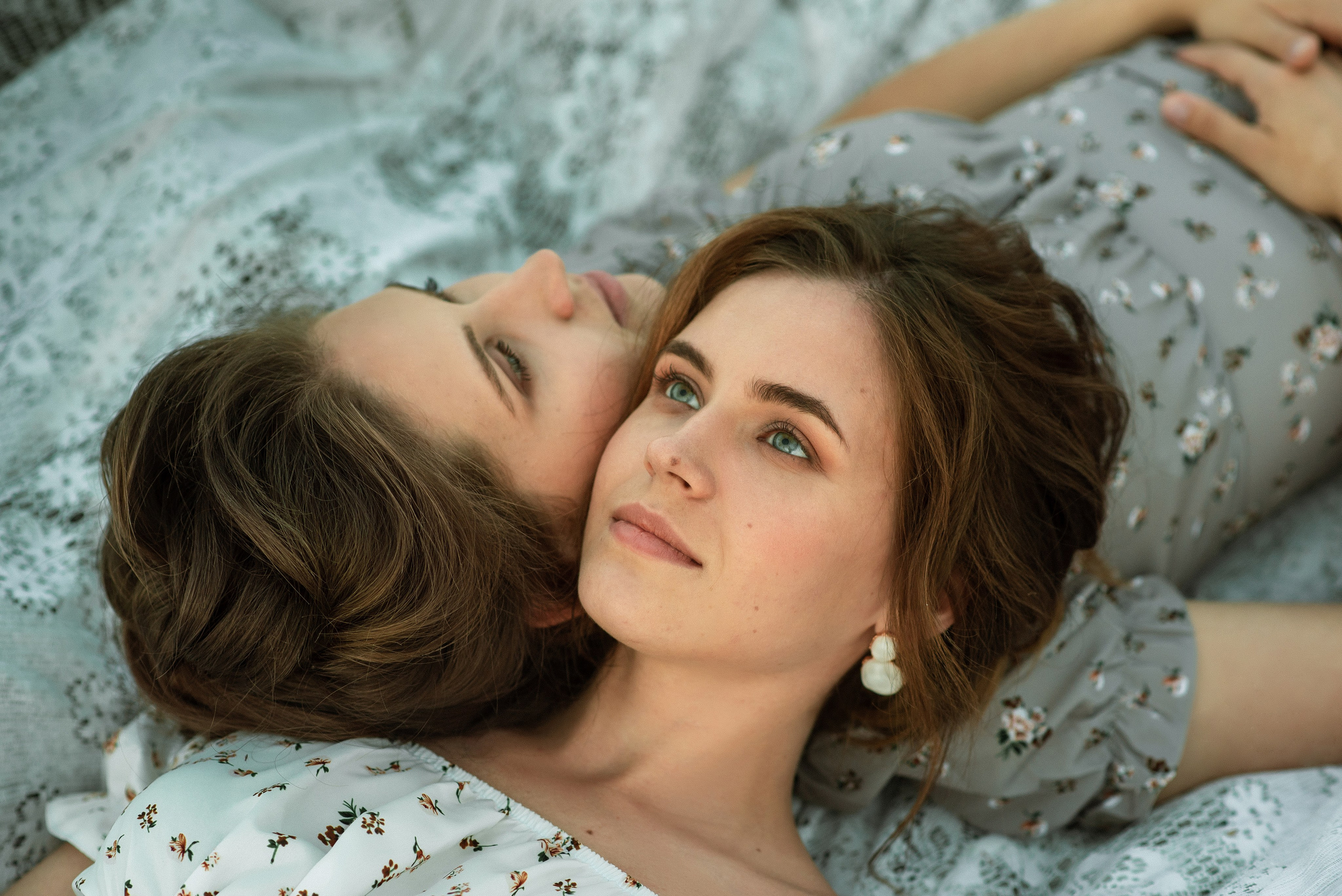 Сёстры Анастасия и Валерия. Главная