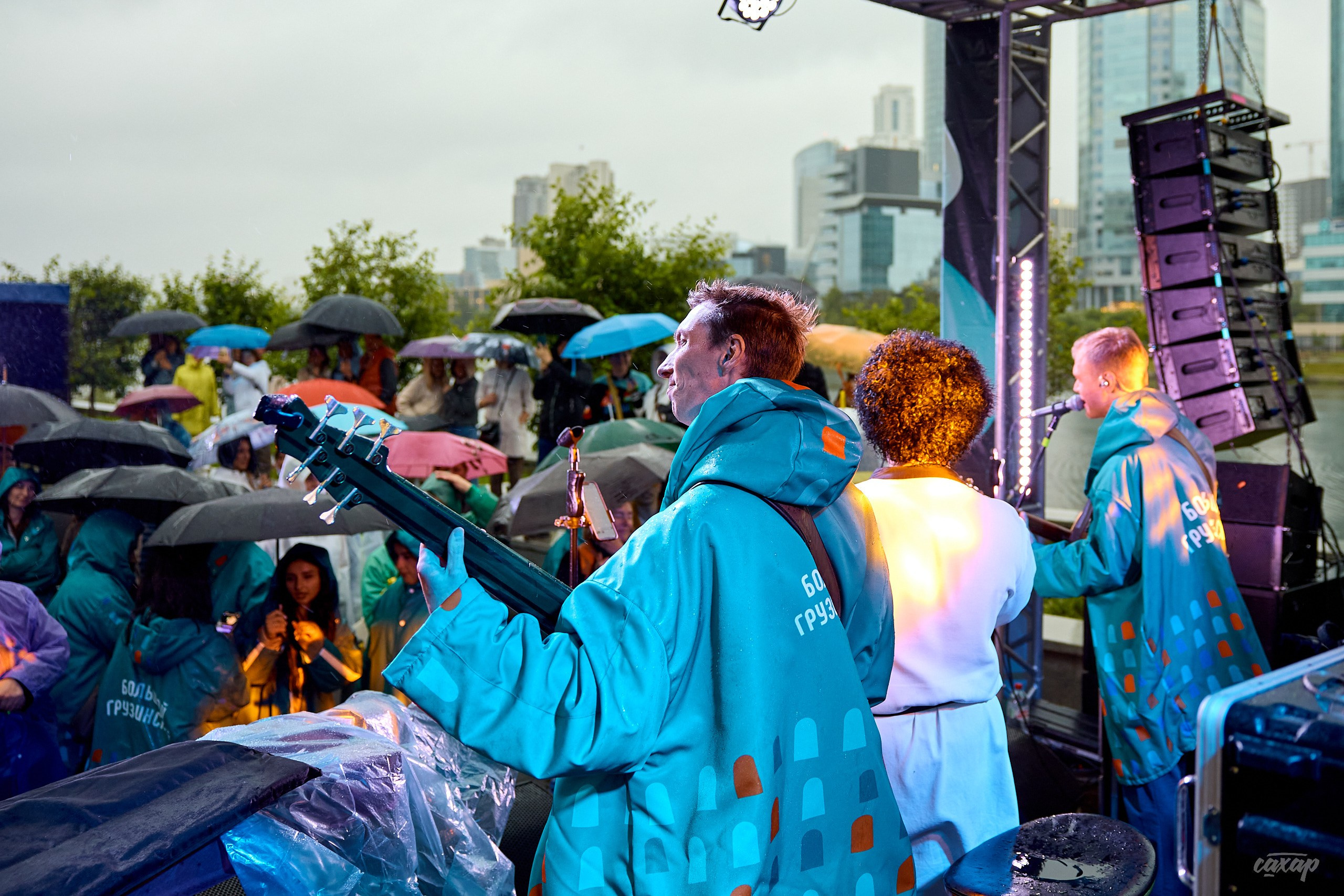 Фестивале Ural Music Night 2024. Профессиональный фотограф в Екатеринбурге Юра Сахар