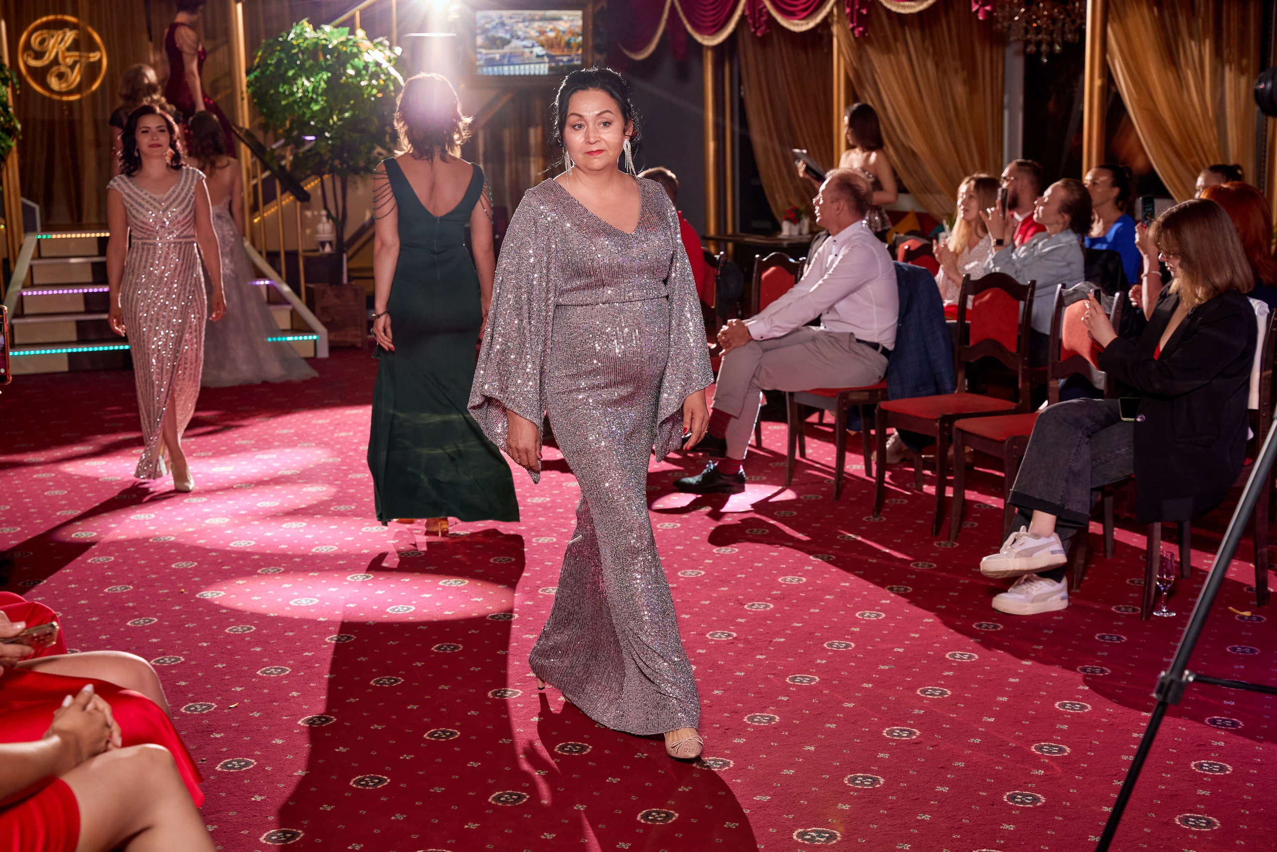 Выпускной моделей. Портретный, семейный и репортажный фотограф в г. Чебоксары Дмитрий Мак