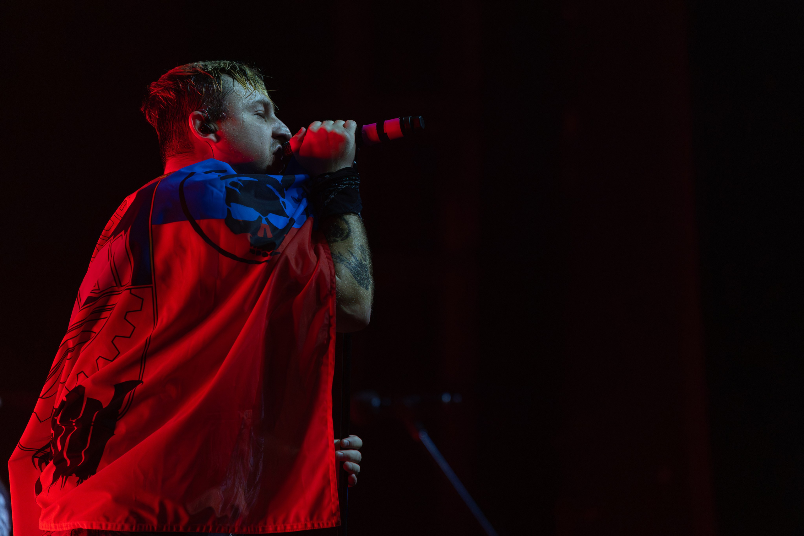 Йорш. Предметный и репортажный фотограф в Санкт-Петербурге Александр Е