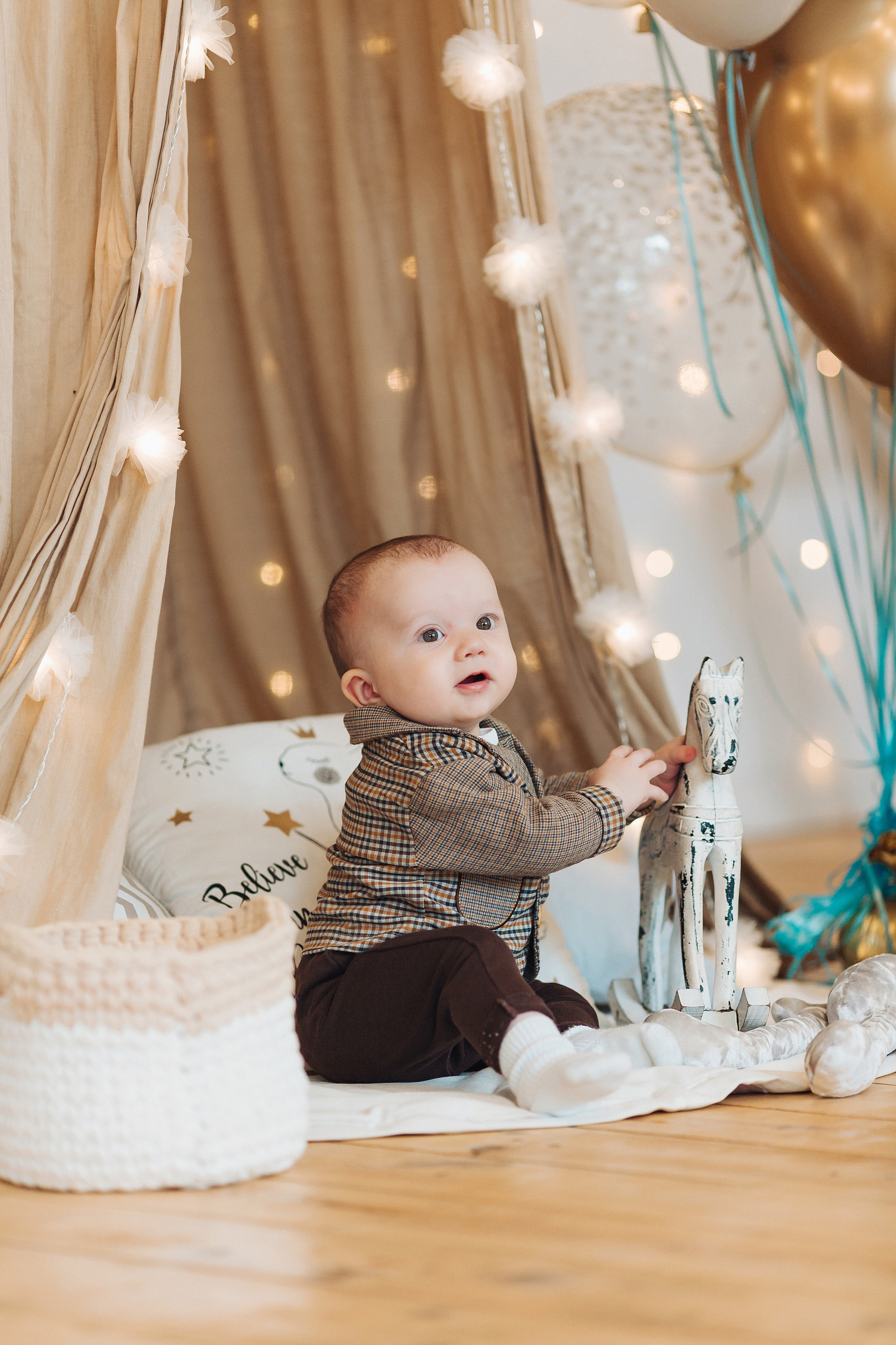 Новогодняя фотосессия в студии екатеринбург. Фотограф Виктория Темирова Екатеринбург