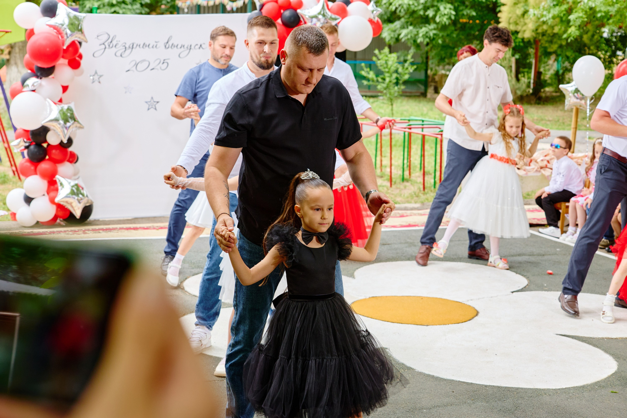 Выпускной 45 сад. Фотограф Выпускные альбомы Таганрог Сергей Коробченко