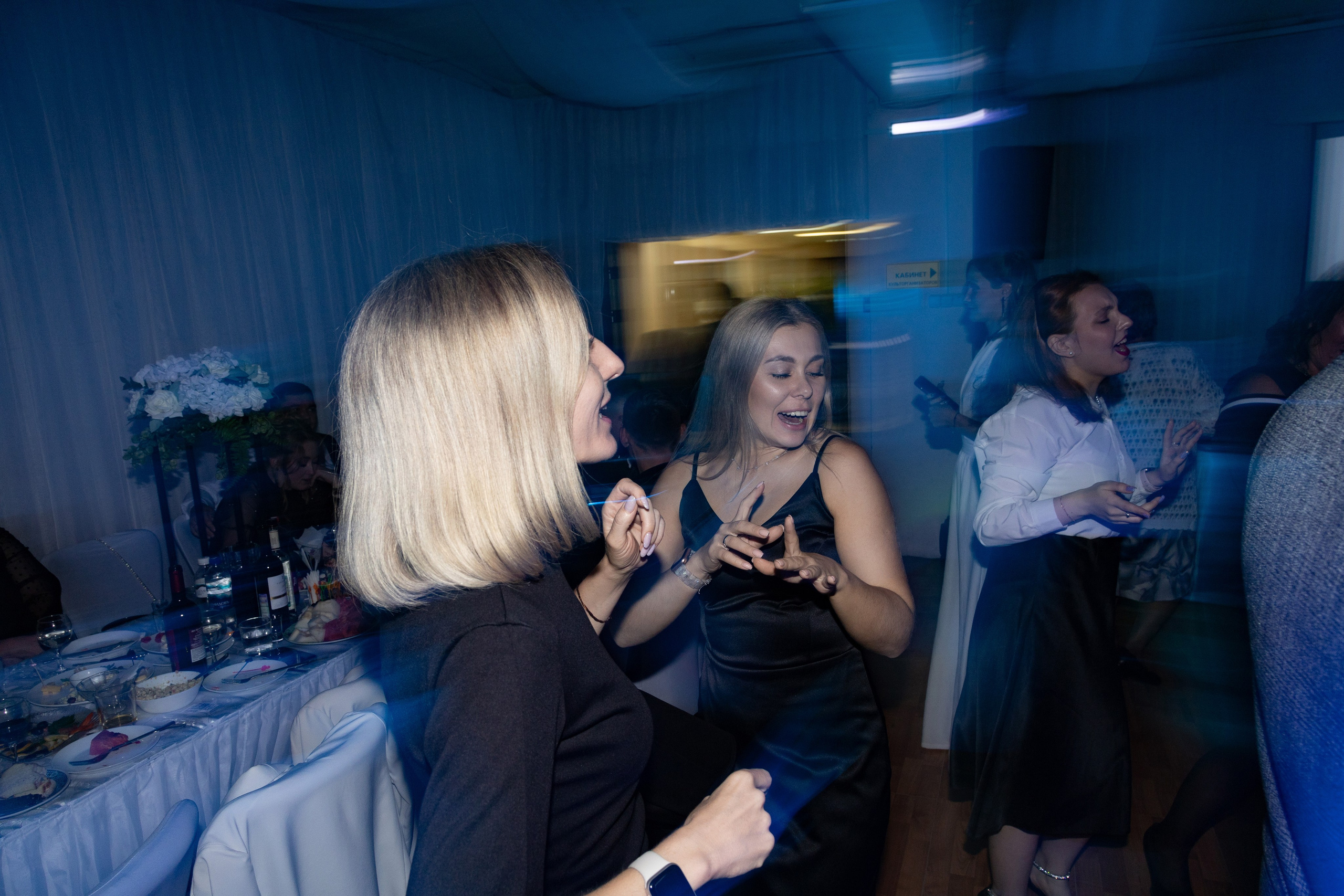 V&N. Street photographer